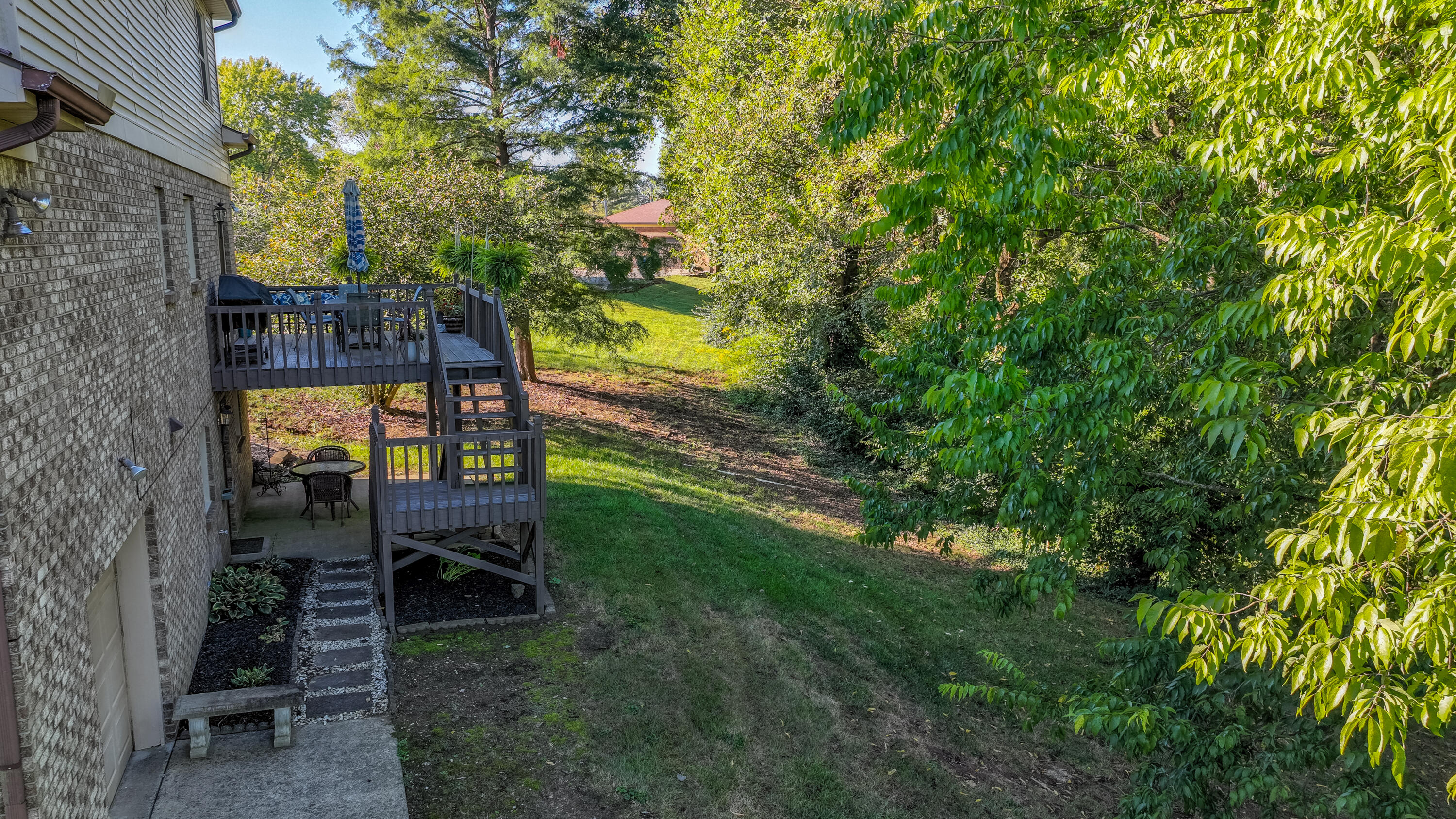 140 Redwood Drive Property Photo 58