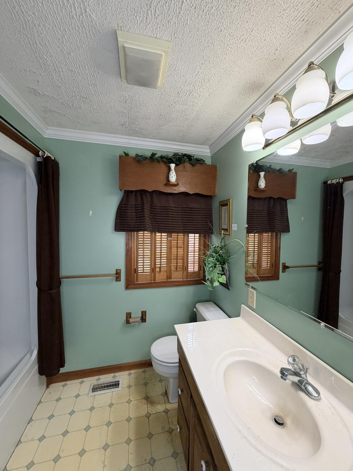 775 Meridian Road Property Photo 17