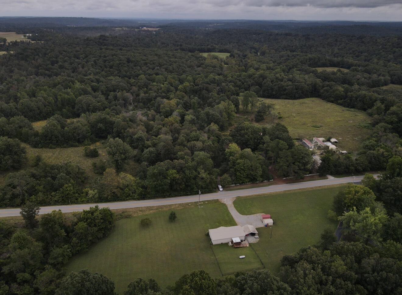 1919 Highway 293 N Property Photo 5
