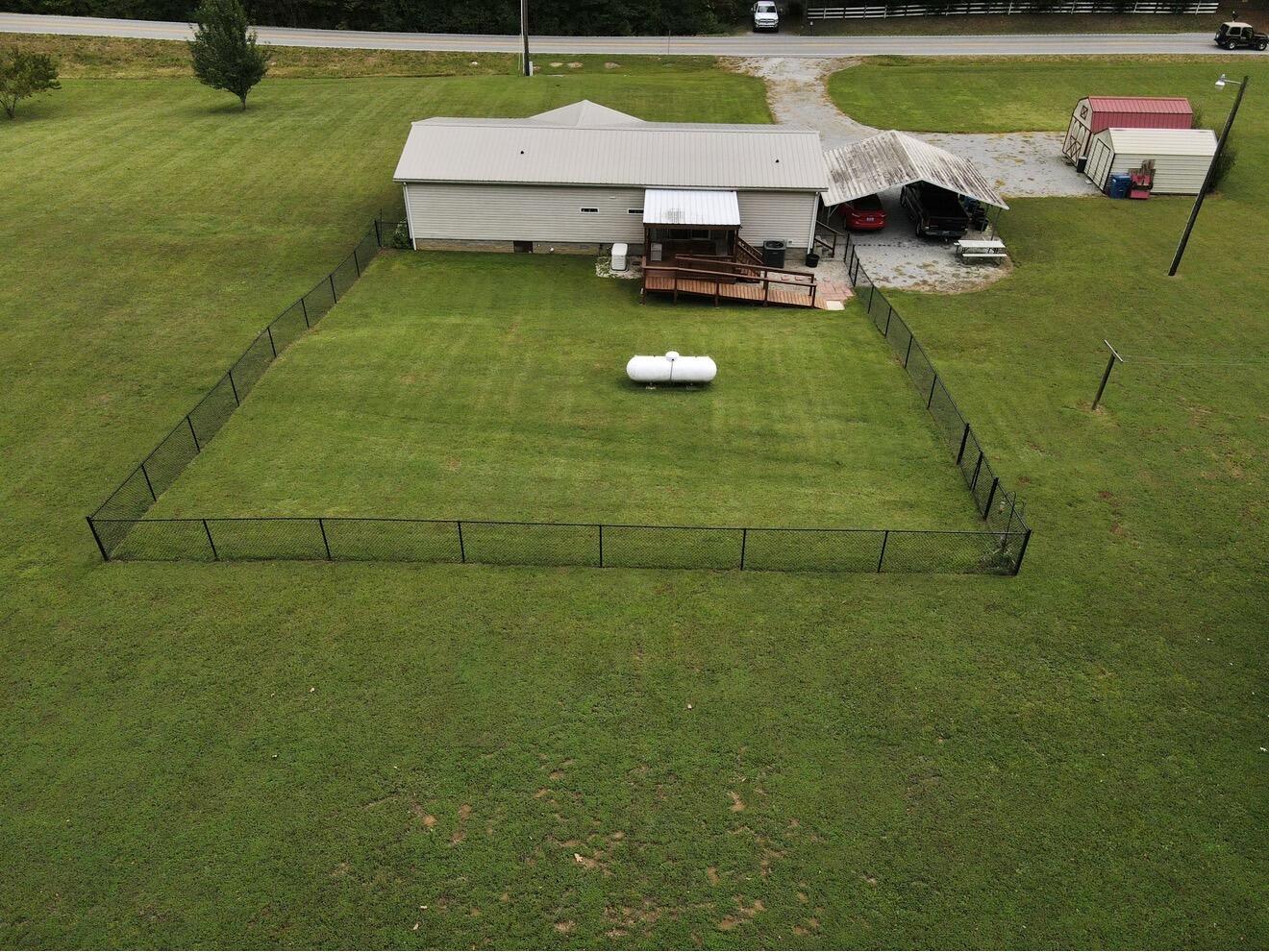 1919 Highway 293 N Property Photo 6