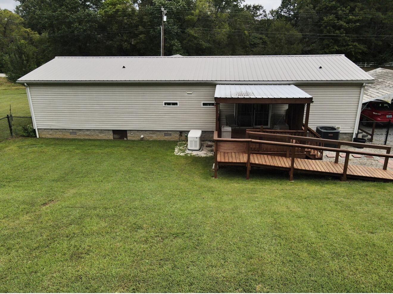 1919 Highway 293 N Property Photo 7