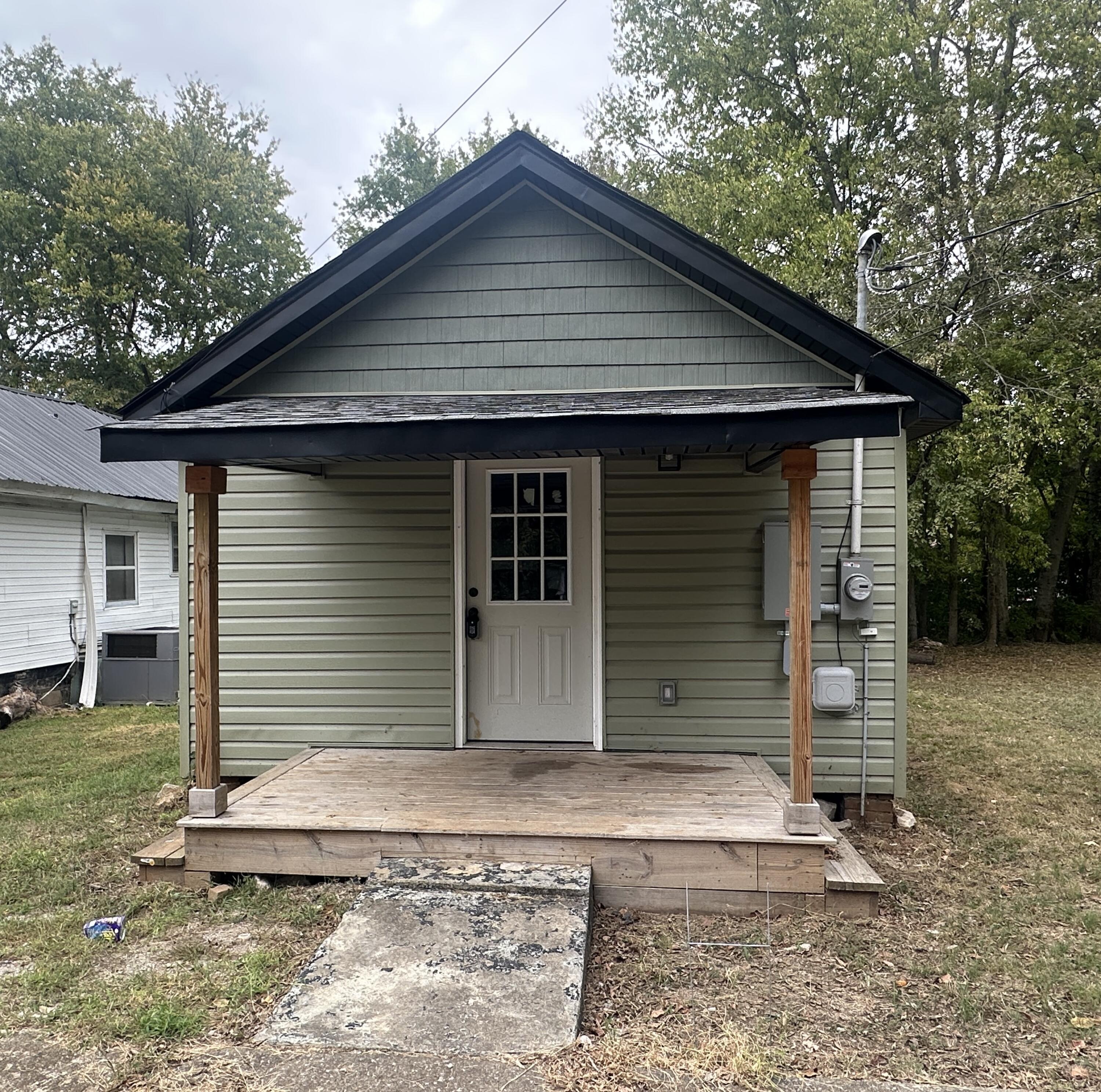 1410 Jones Street Property Photo 1