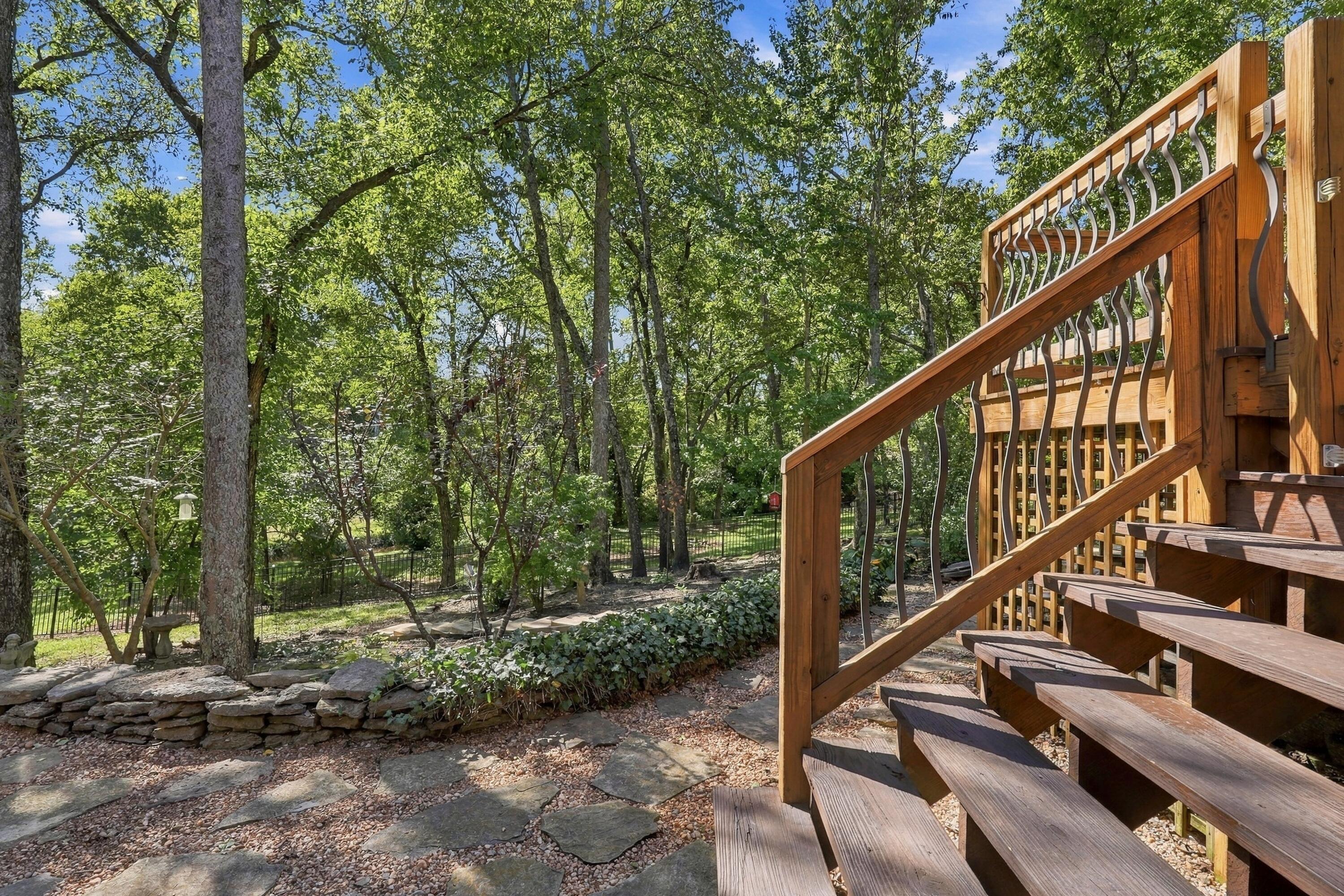 102 Dogwood Circle Property Photo 92