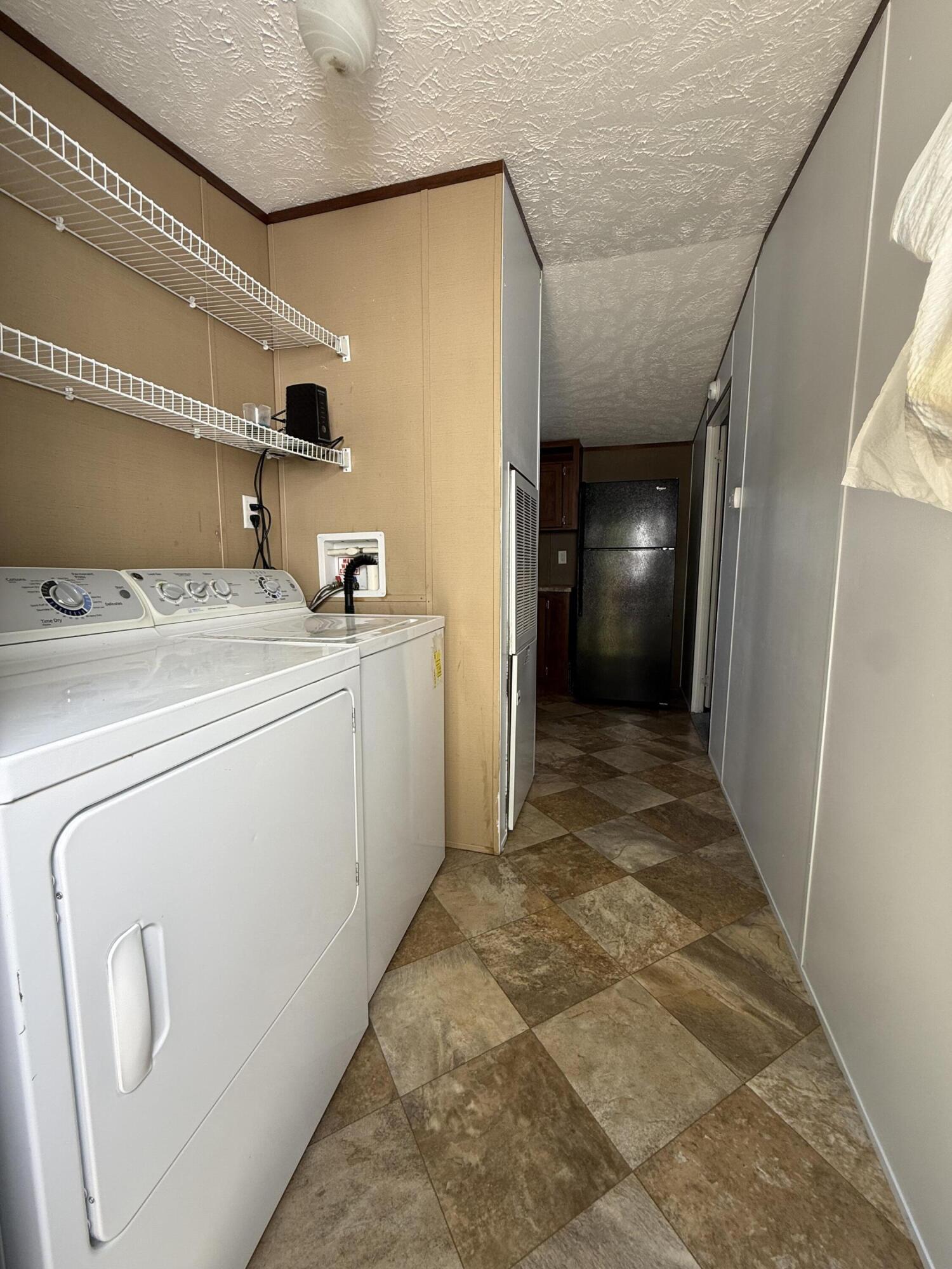 239 Howards Creek Road Property Photo 7