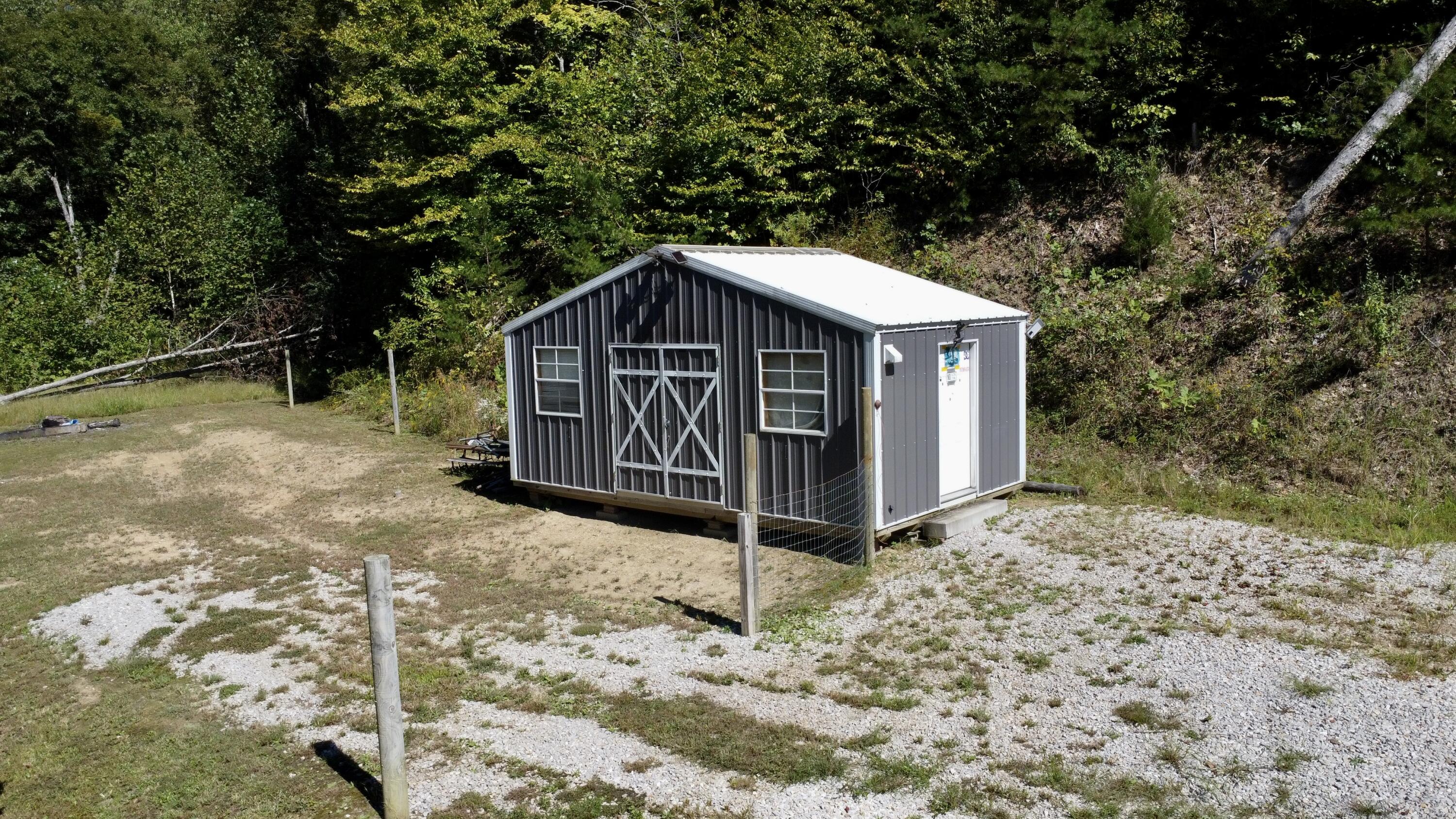 239 Howards Creek Road Property Photo 22