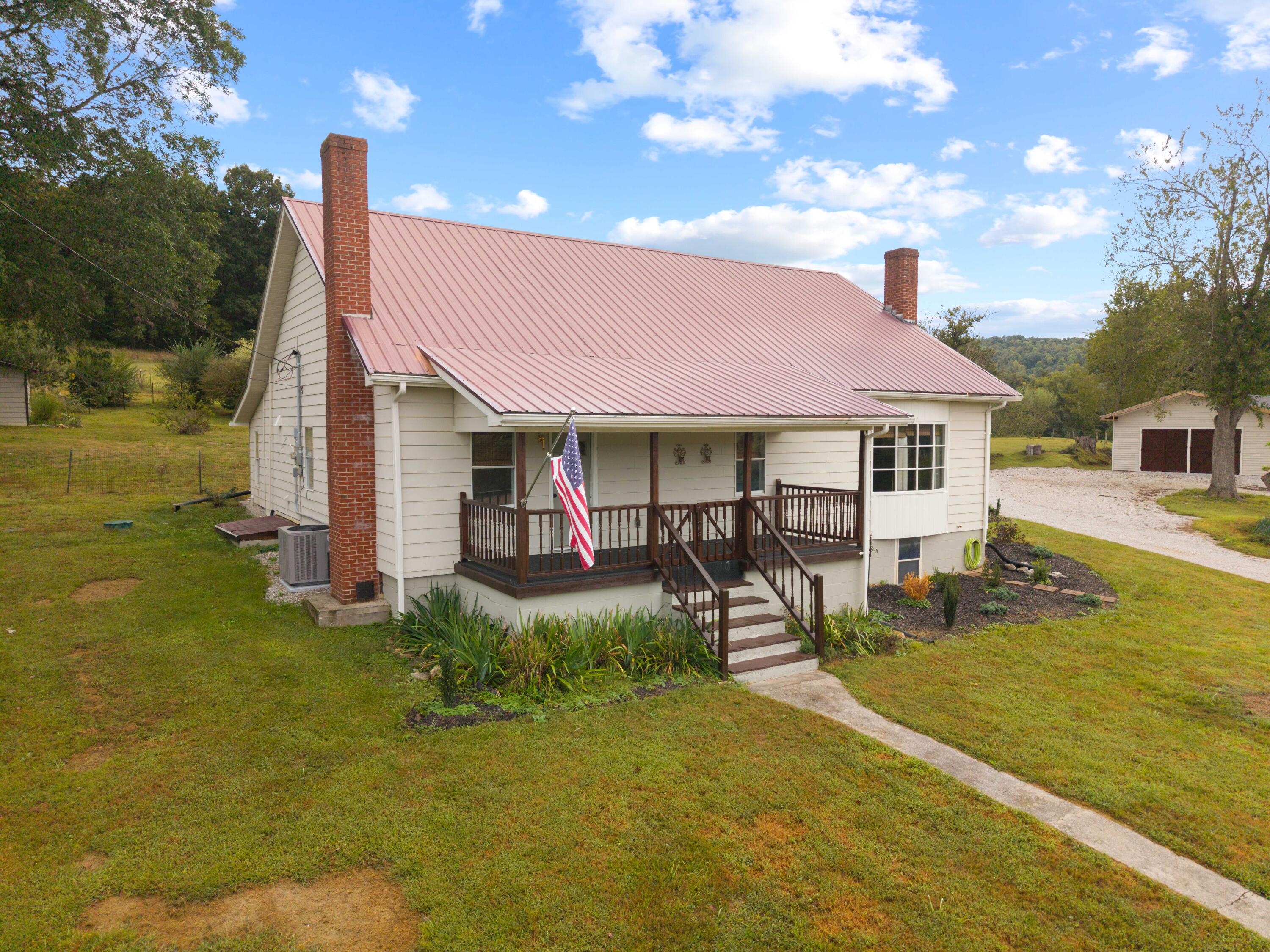 6835 Highway 167 Property Photo 1