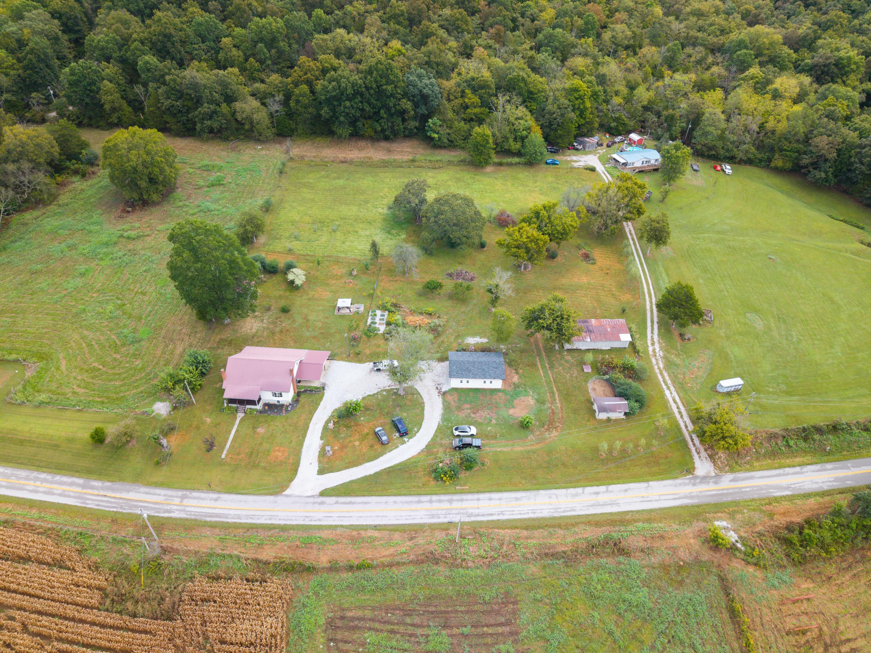 6835 Highway 167 Property Photo 3