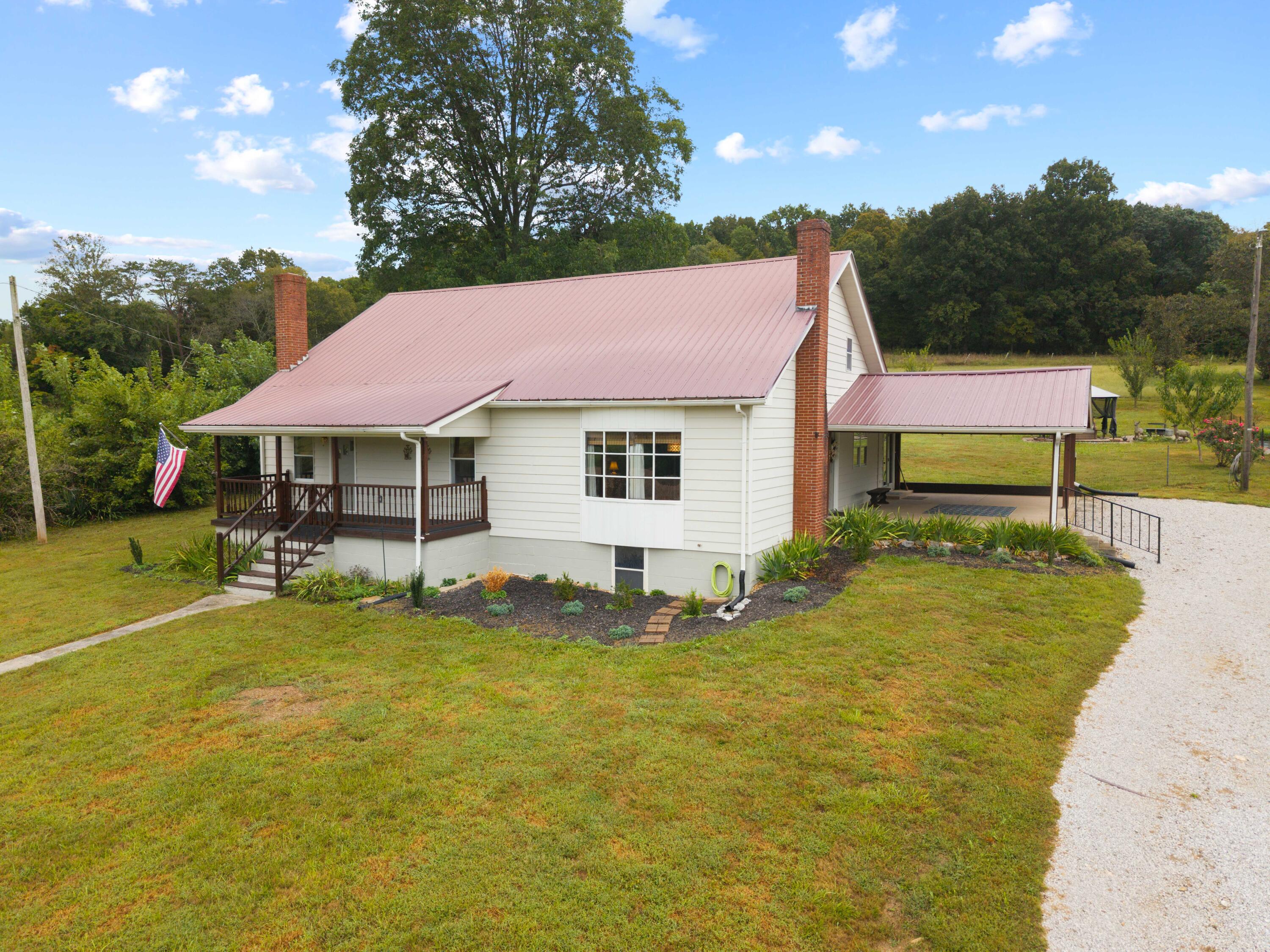 6835 Highway 167 Property Photo 5