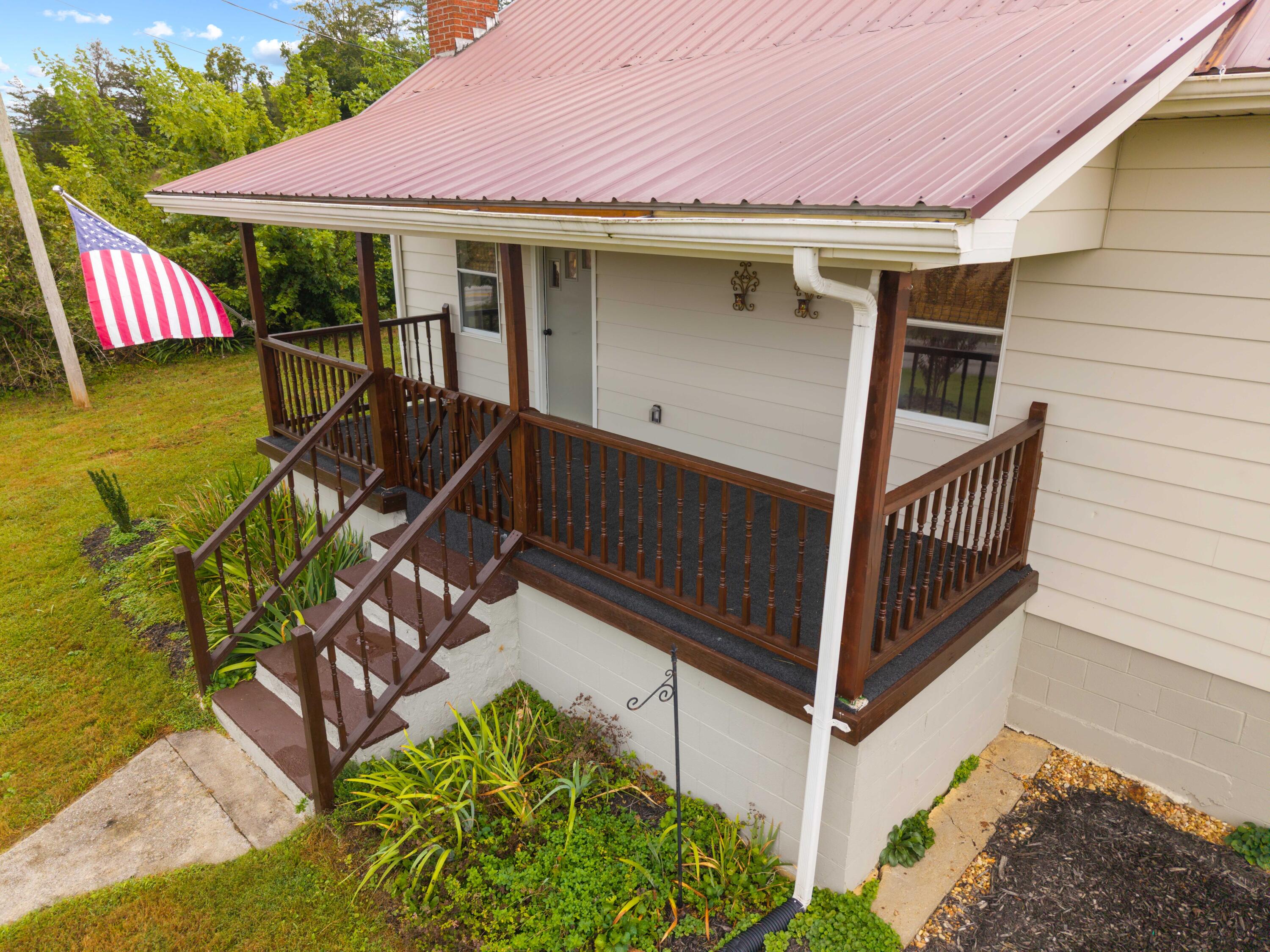6835 Highway 167 Property Photo 6