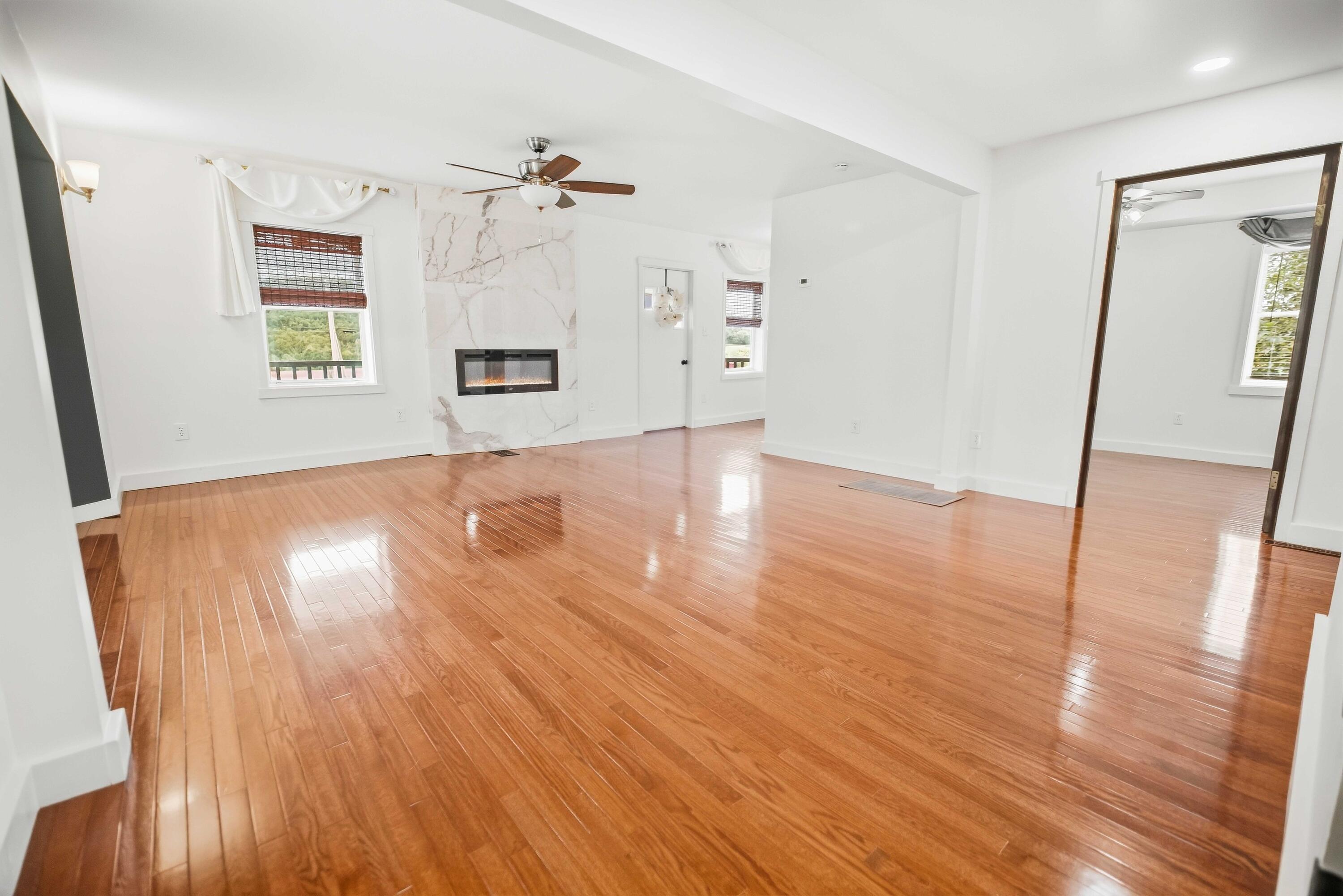 6835 Highway 167 Property Photo 10
