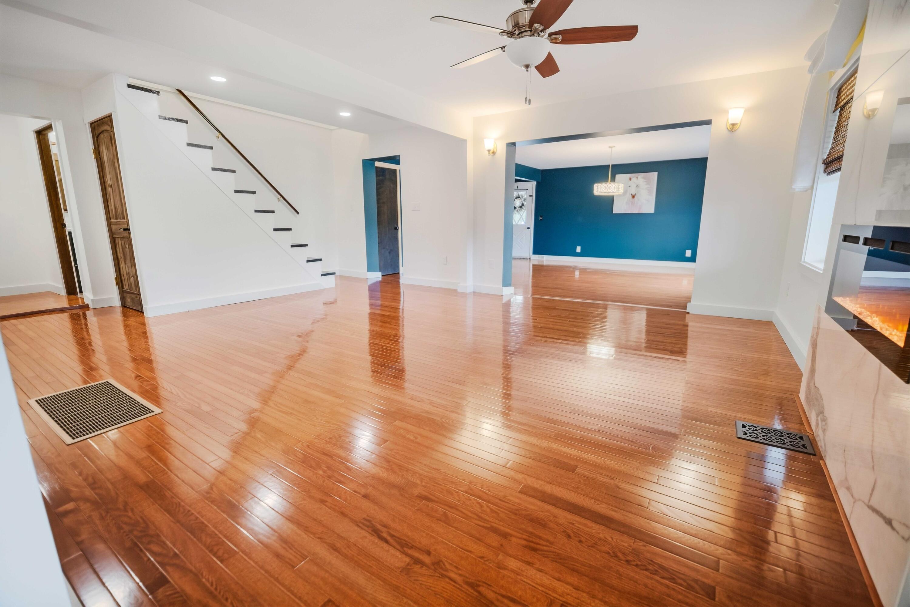 6835 Highway 167 Property Photo 11