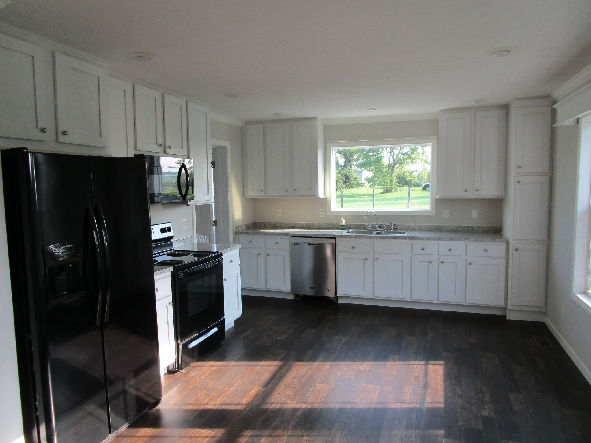 1136 Patrick Road Property Photo 5