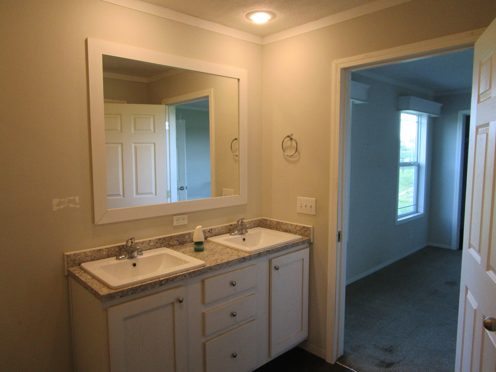 1136 Patrick Road Property Photo 17