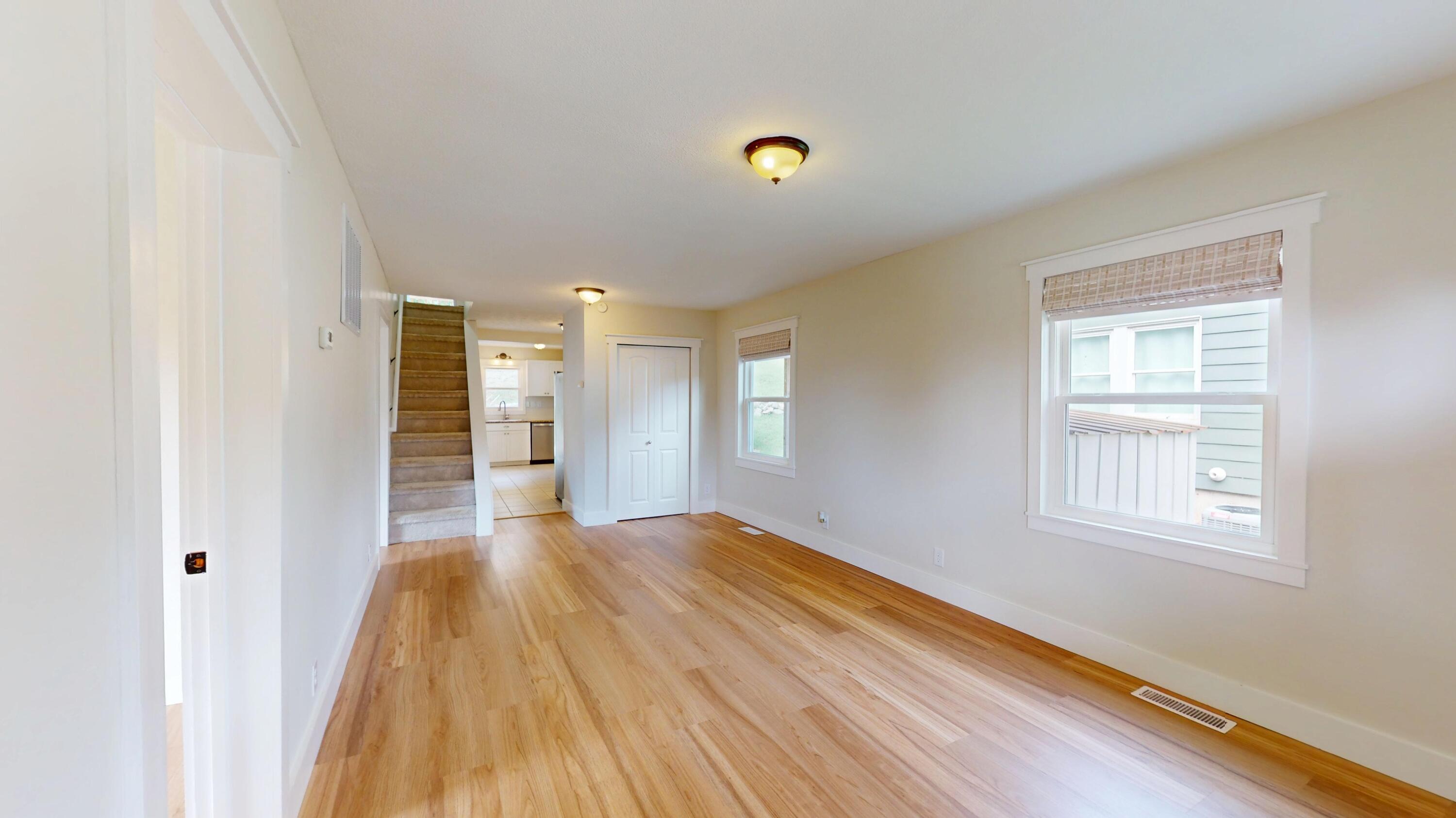 1414 Lake Barkley Drive Property Photo 13