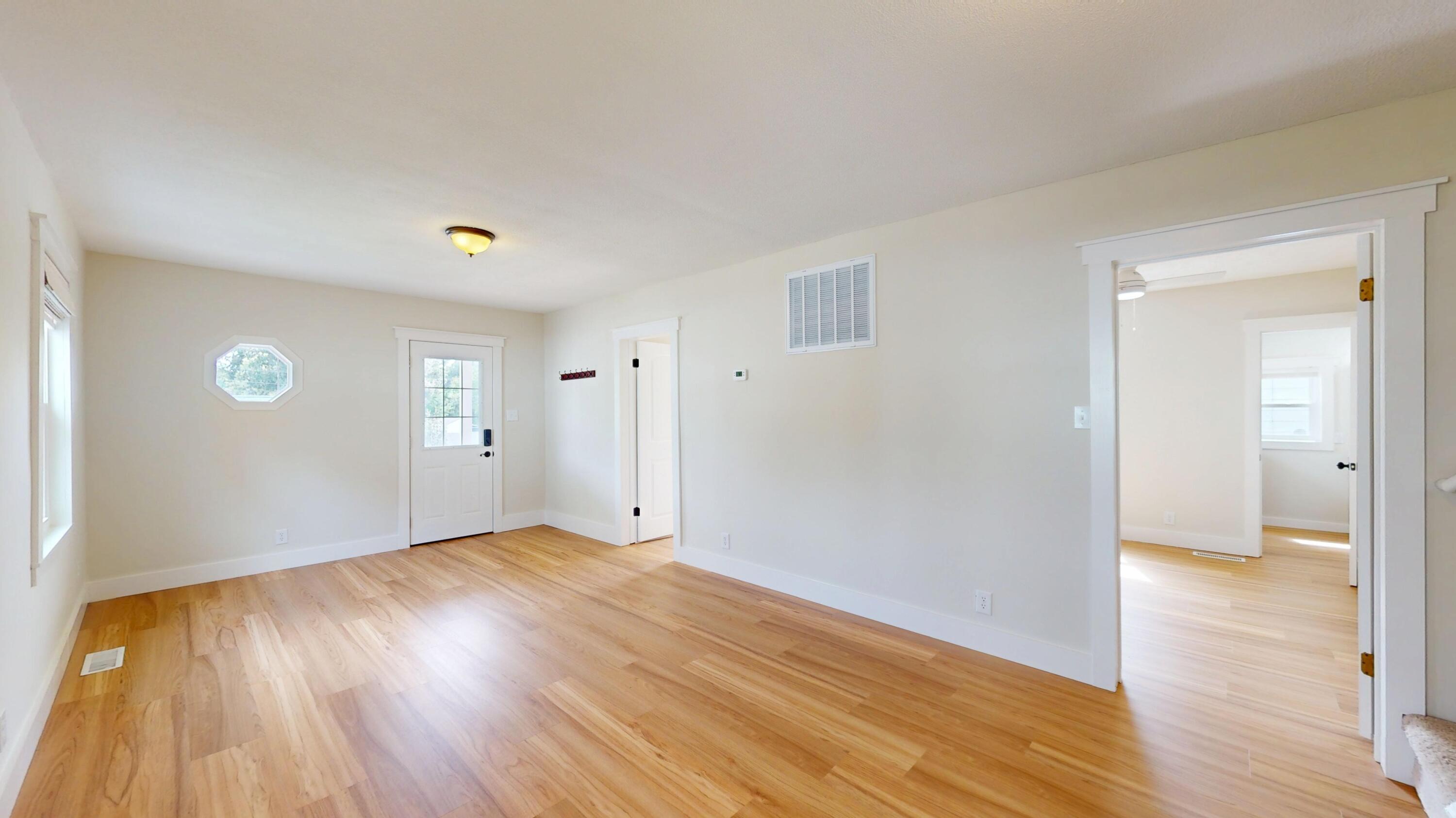 1414 Lake Barkley Drive Property Photo 15