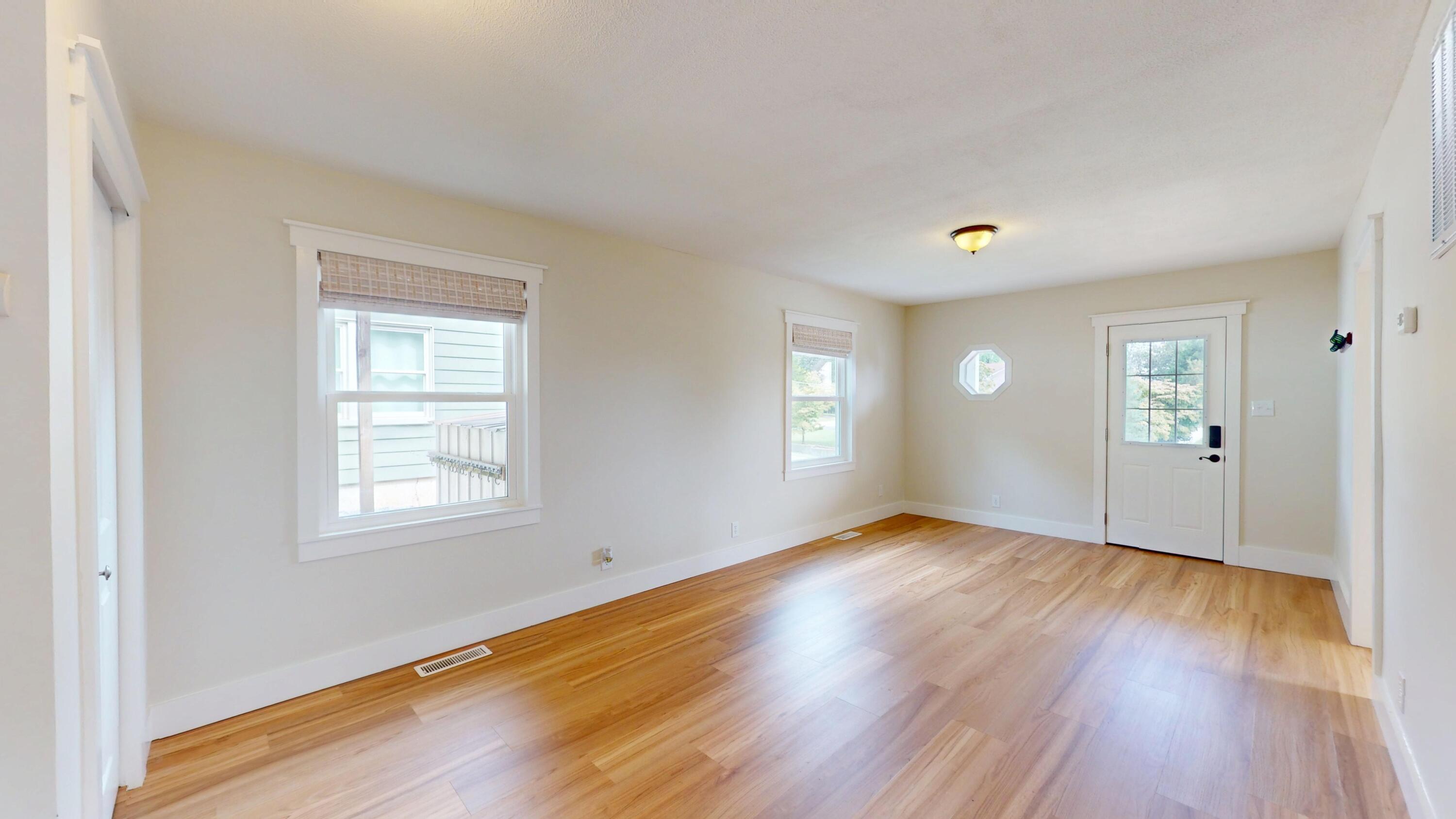 1414 Lake Barkley Drive Property Photo 16