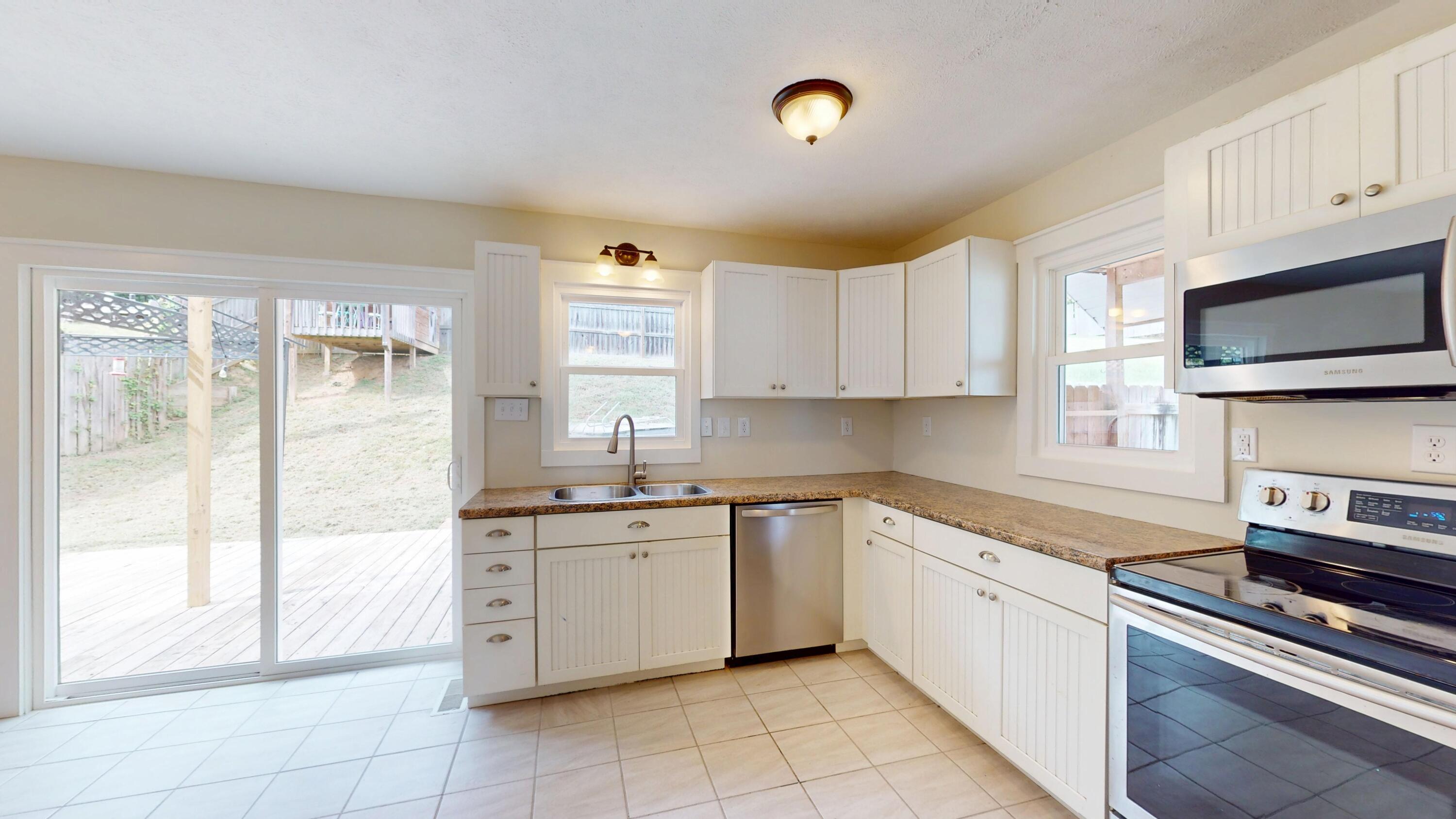 1414 Lake Barkley Drive Property Photo 19