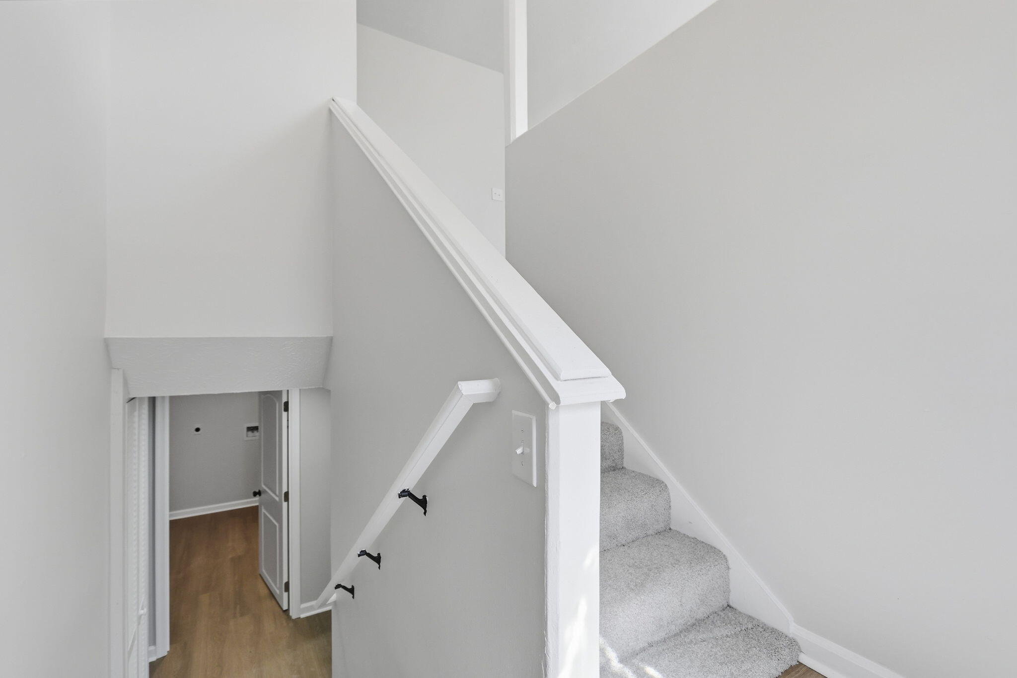 39 Elmwood Court Property Photo 5