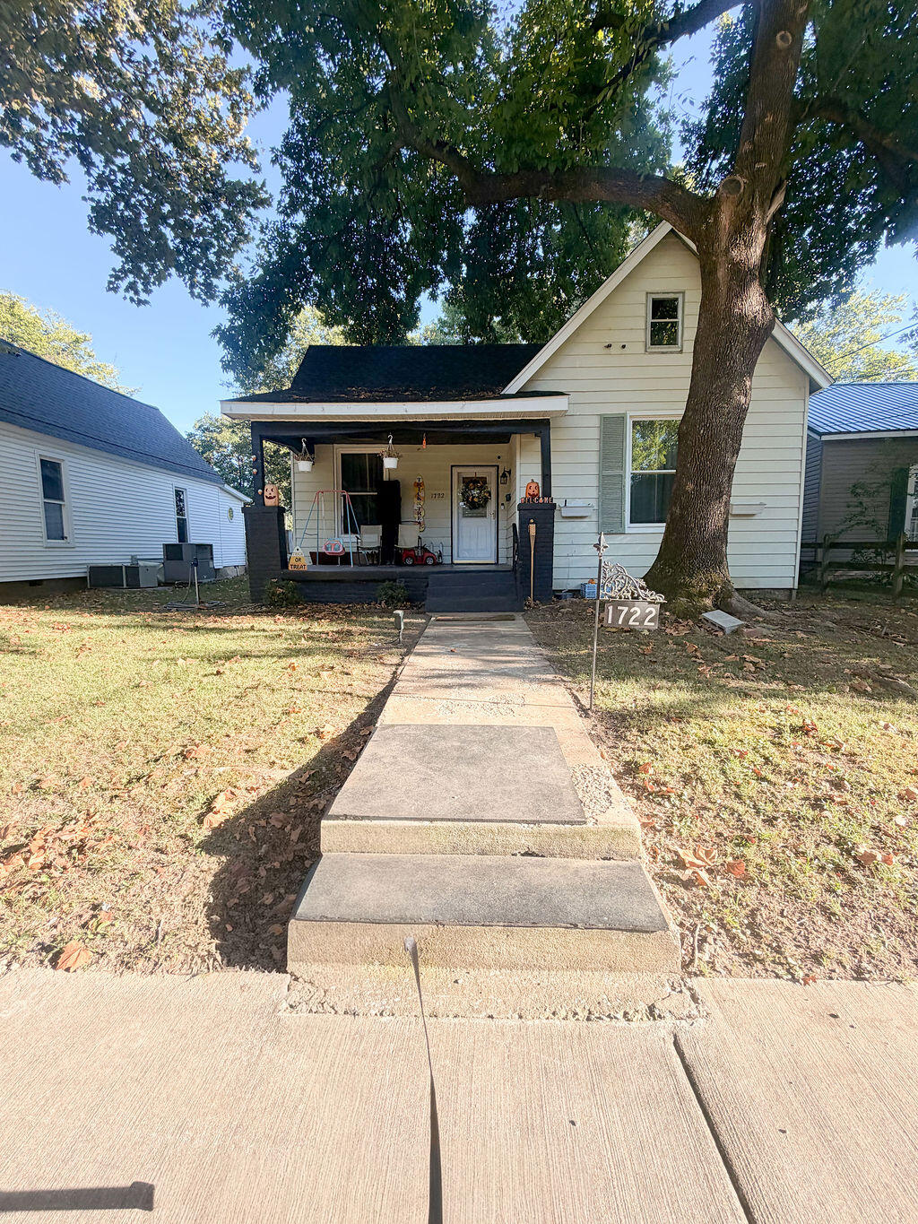 1722 Harrison Street Property Photo 1