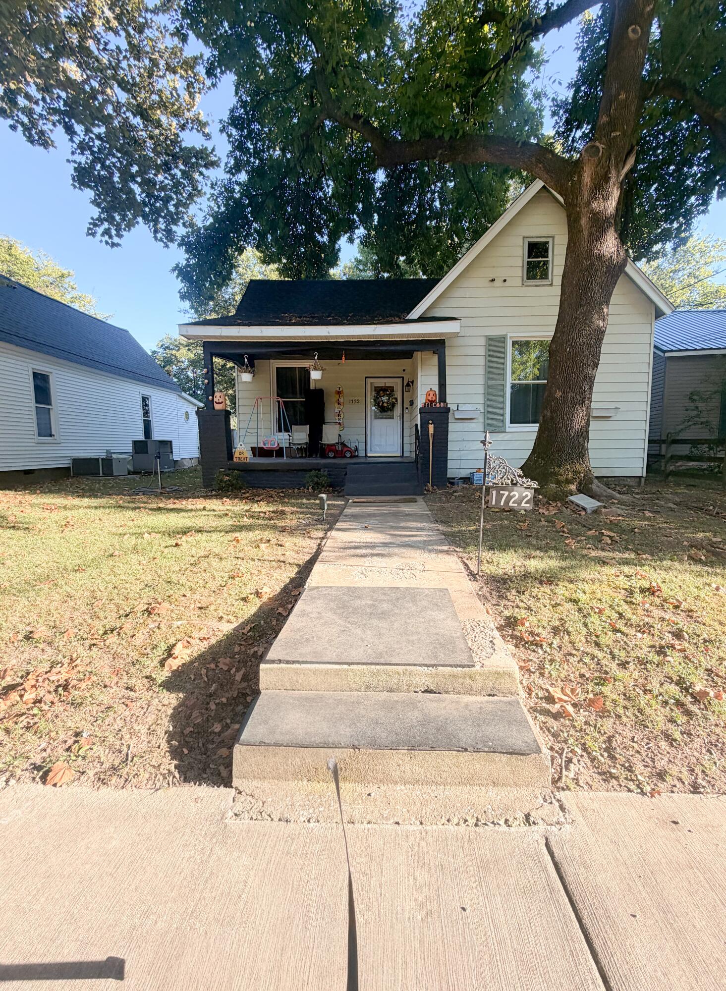1722 Harrison Street Property Photo 1
