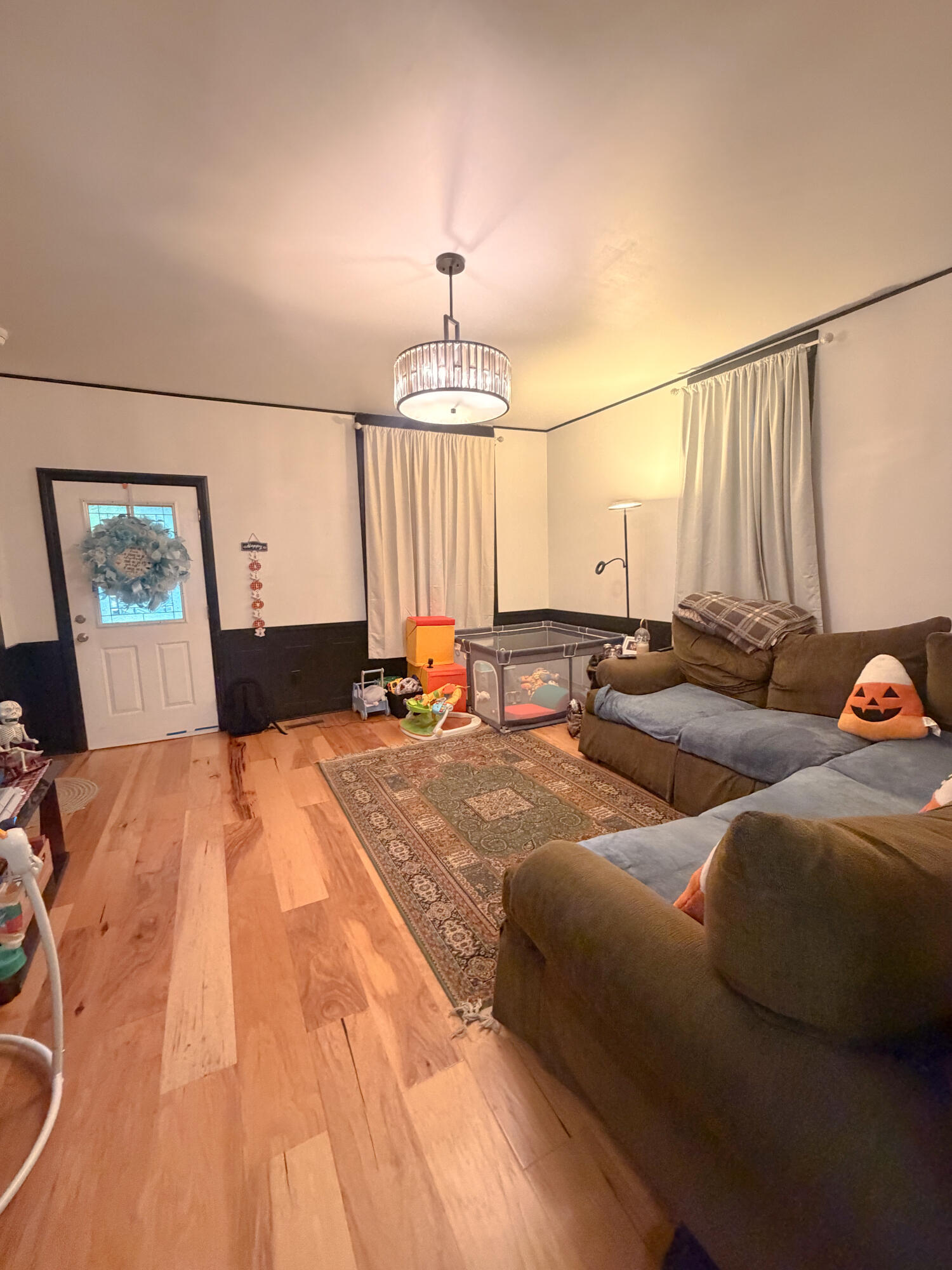 1722 Harrison Street Property Photo 2