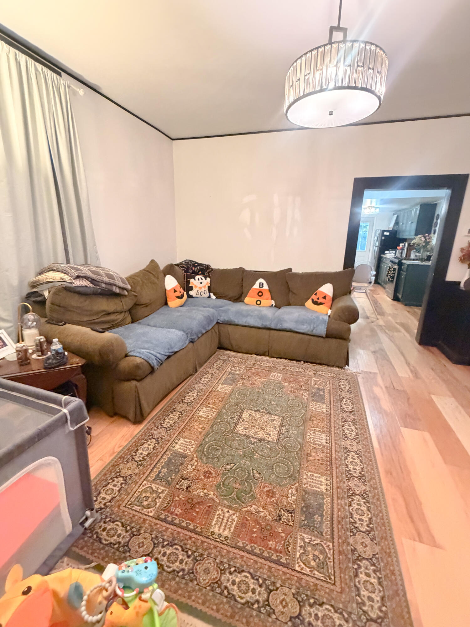 1722 Harrison Street Property Photo 3