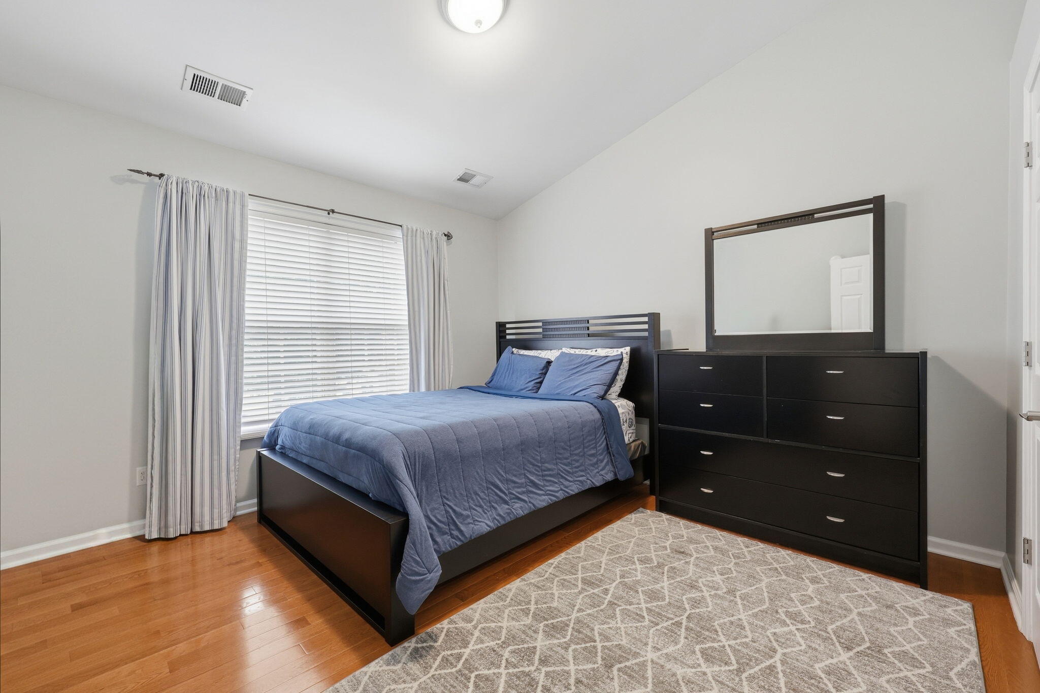 2108 Dresden Court Property Photo 42