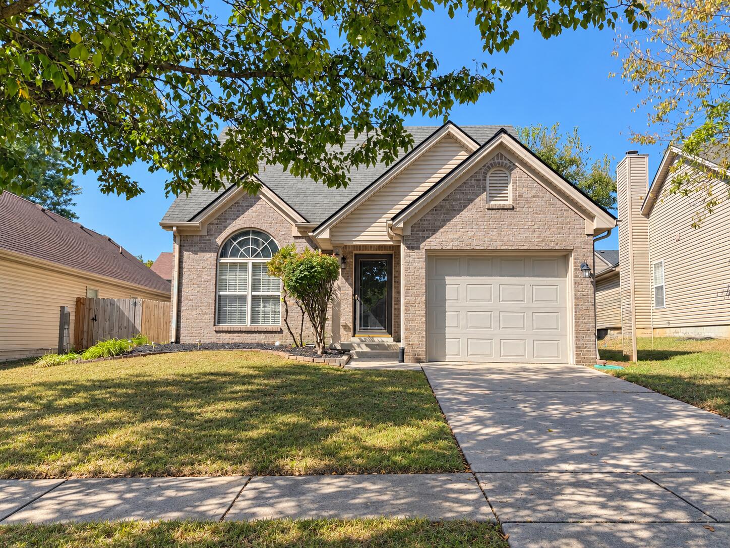 2225 Sonoma Place Property Photo 1