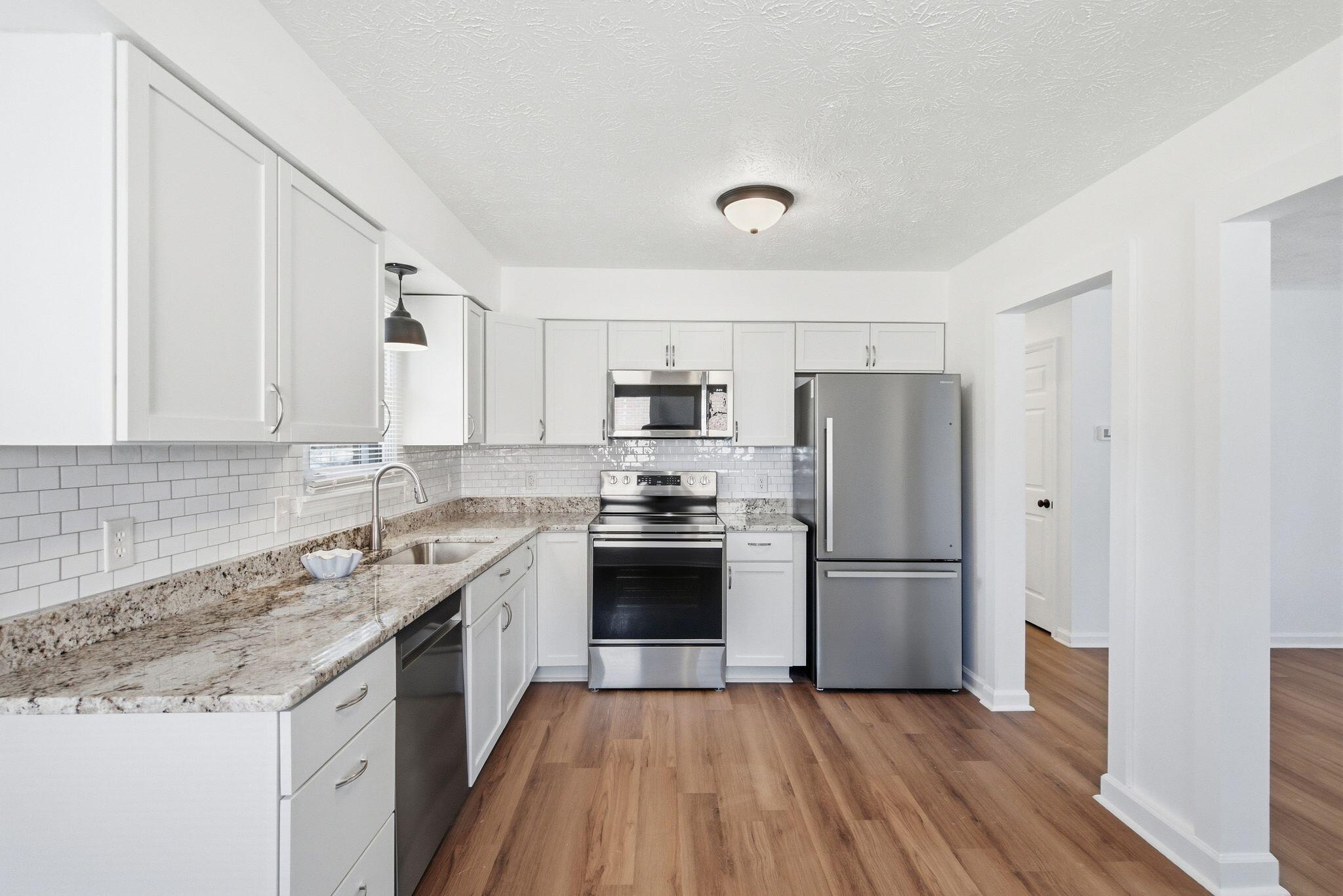 528 Foxwood Drive Property Photo 10