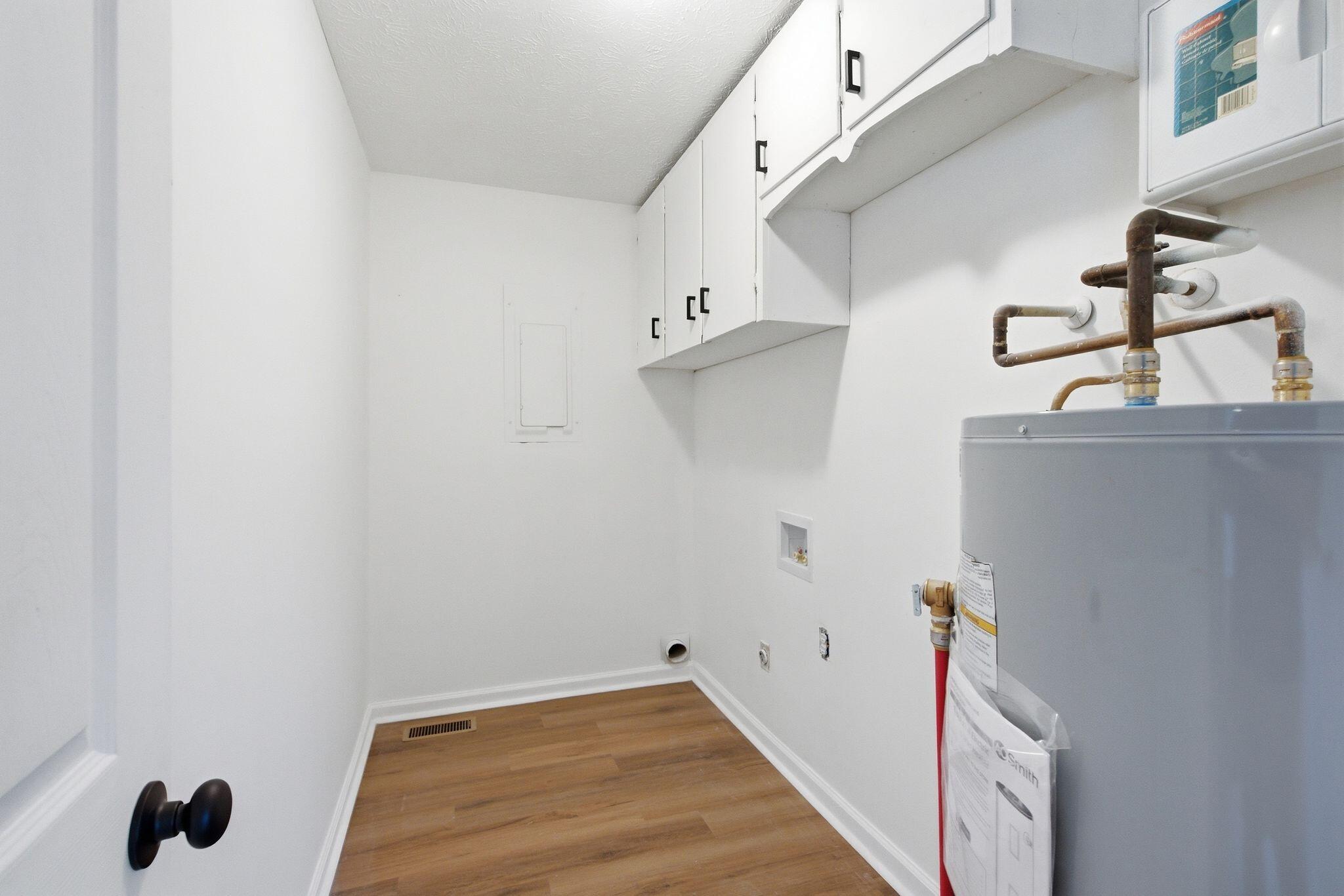 528 Foxwood Drive Property Photo 16
