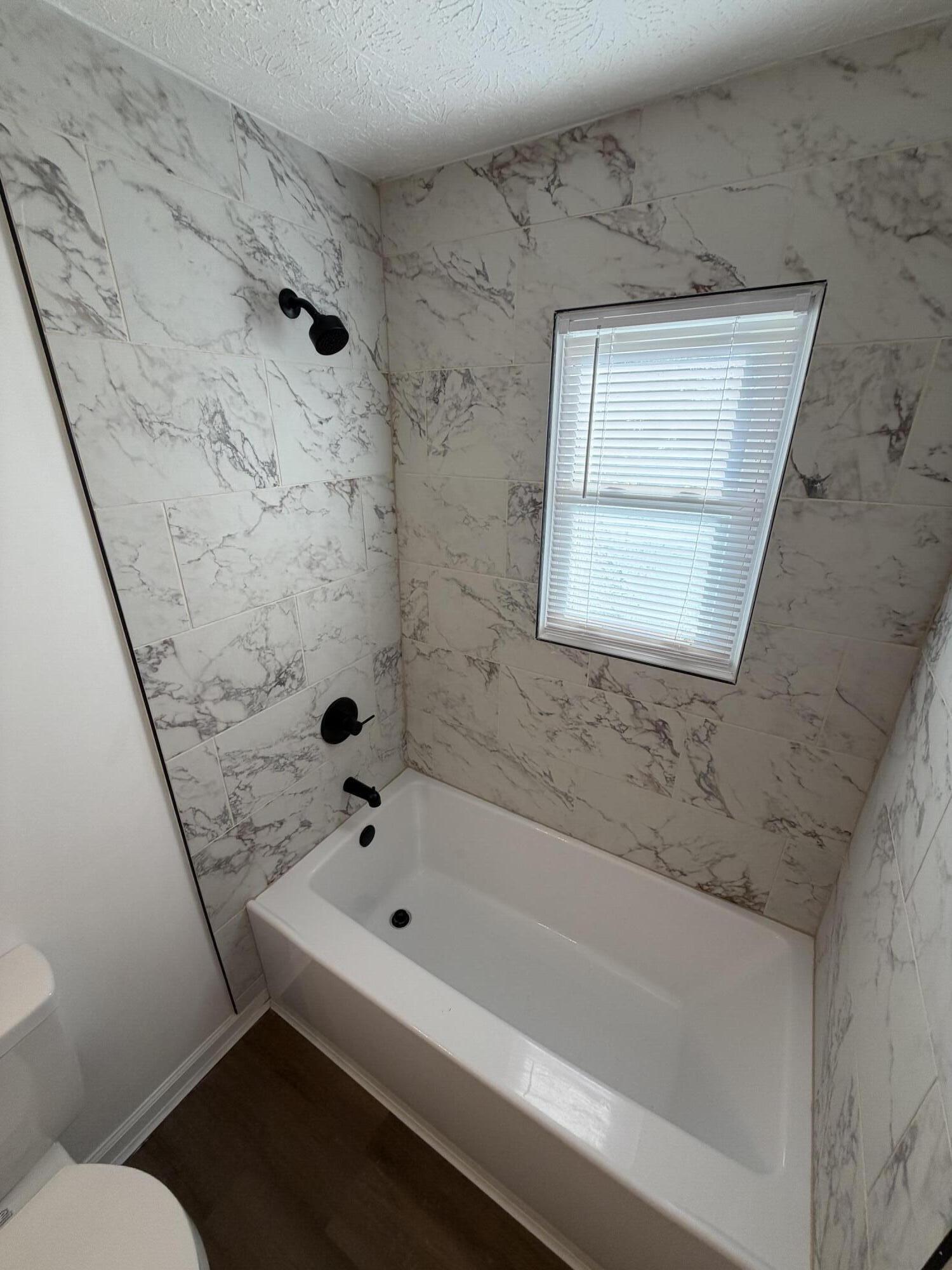 528 Foxwood Drive Property Photo 18