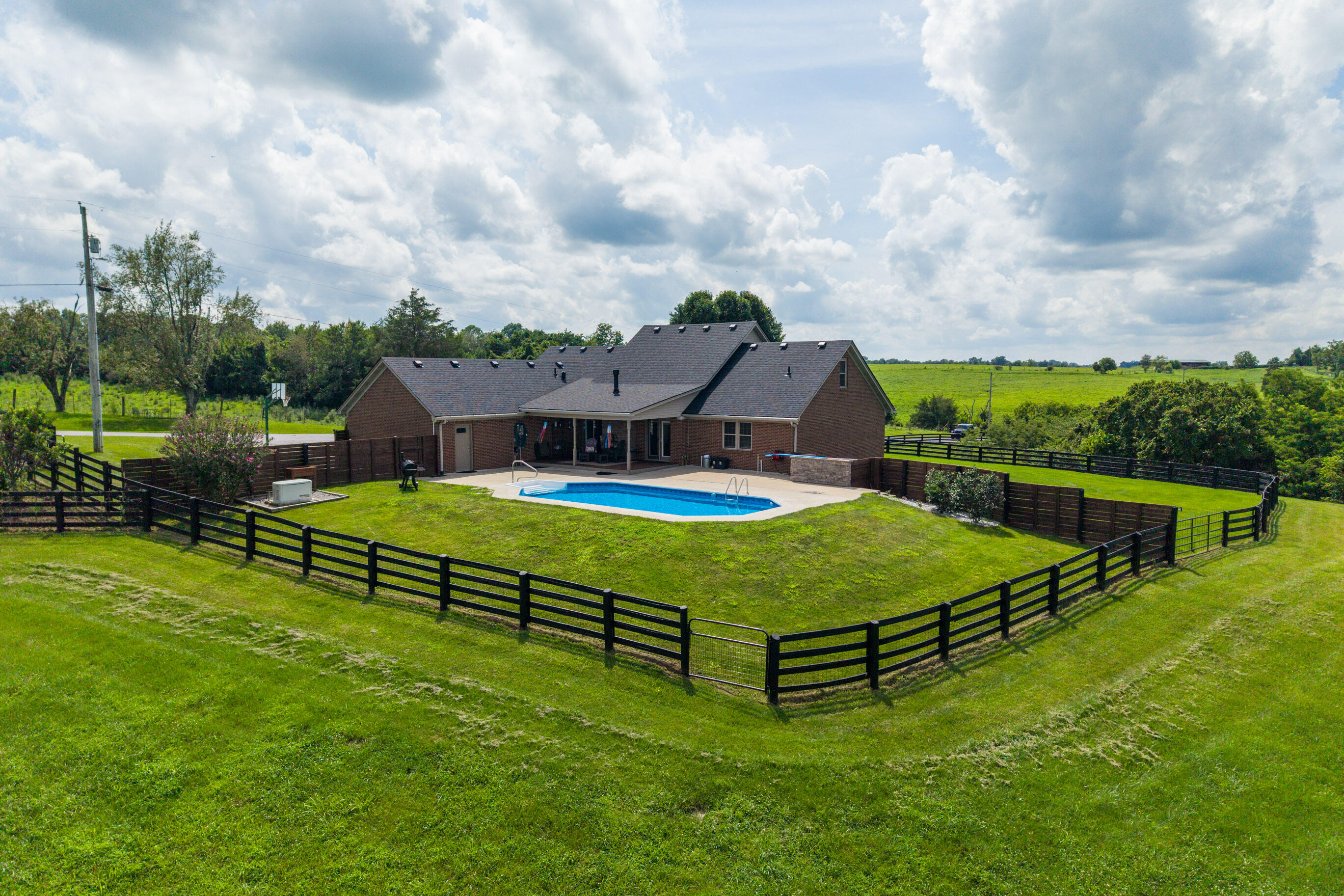 559 Moran Summit Road Property Photo 1