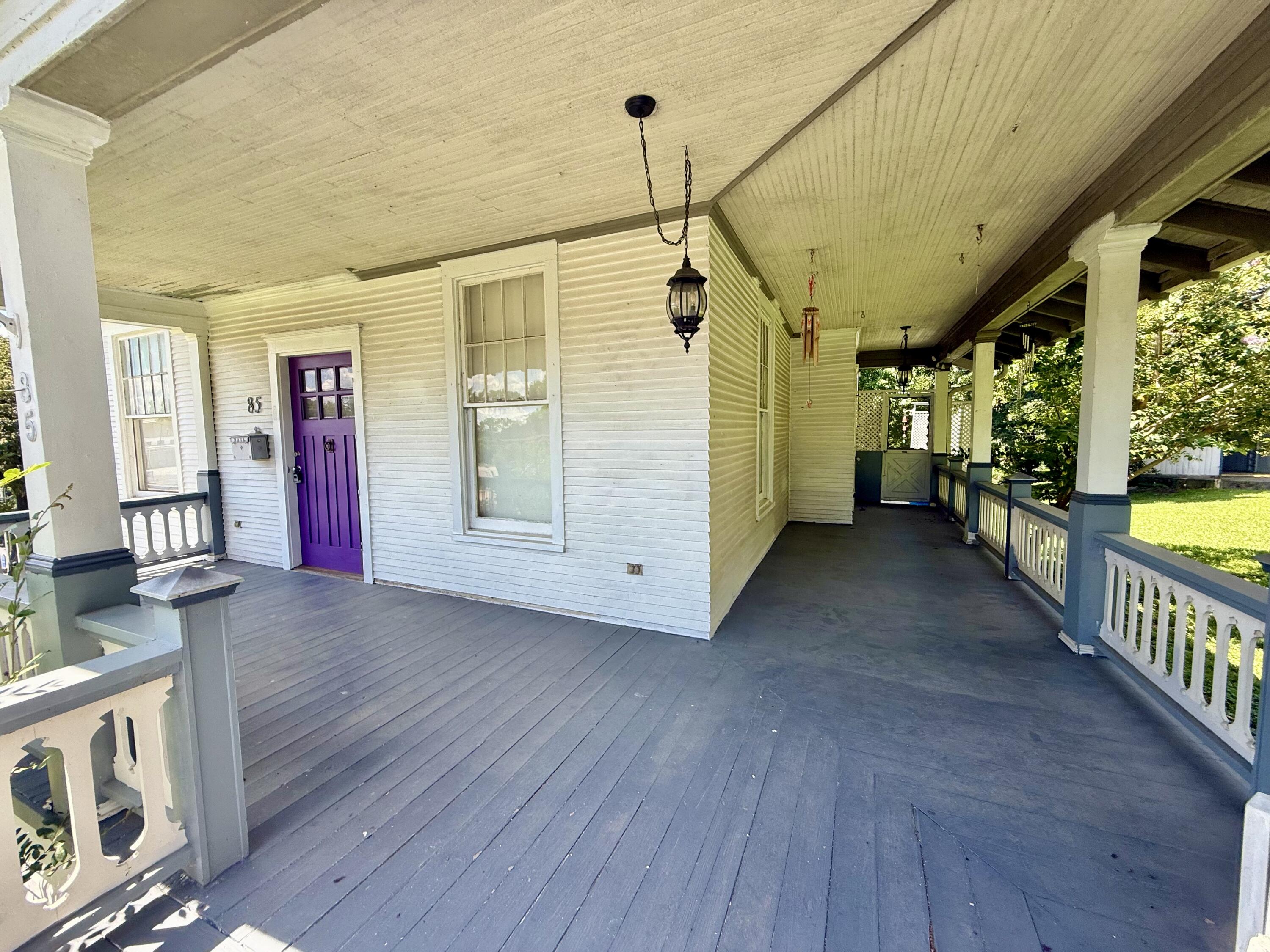 85 Main Street Property Photo 10