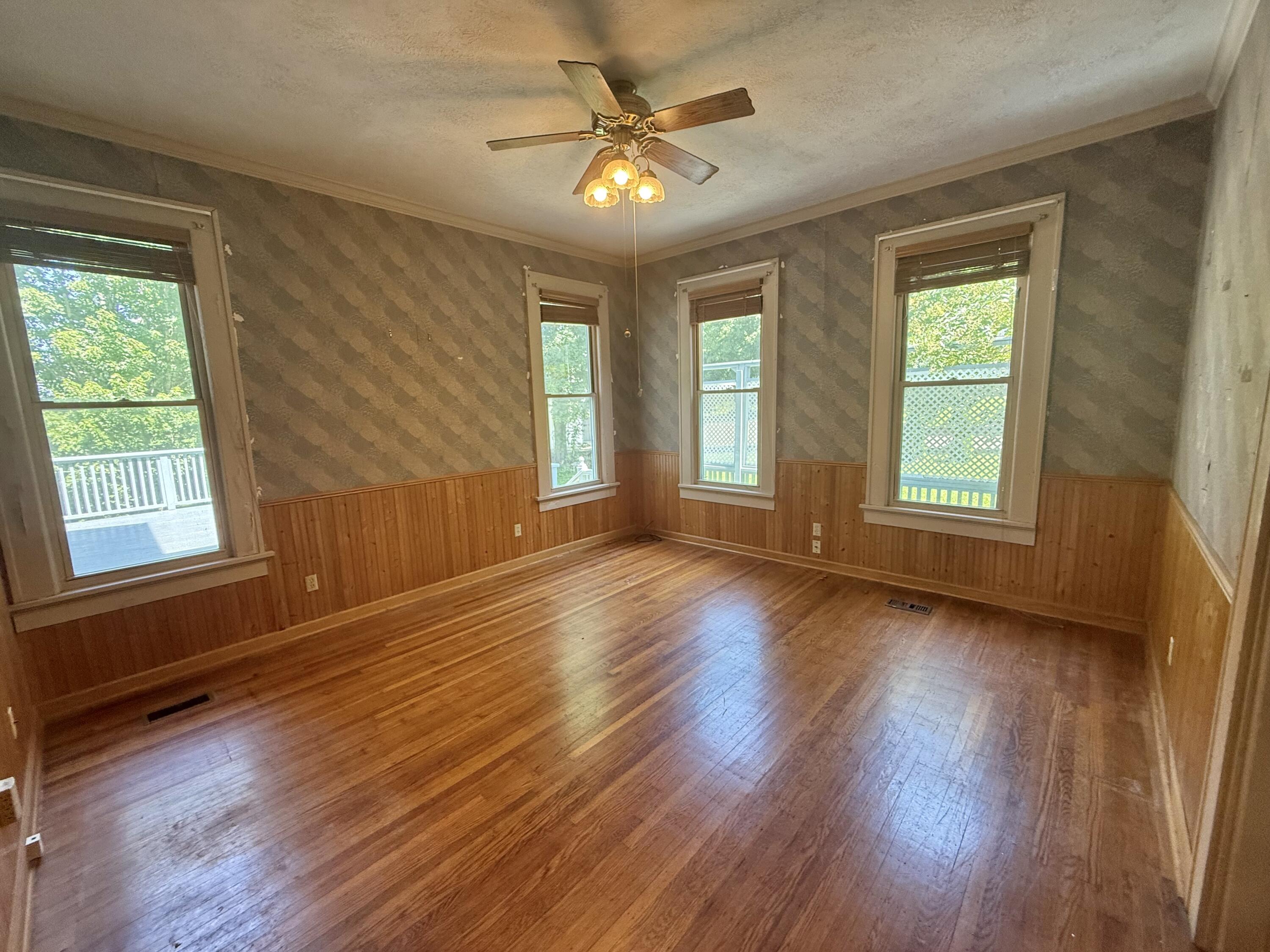 85 Main Street Property Photo 14