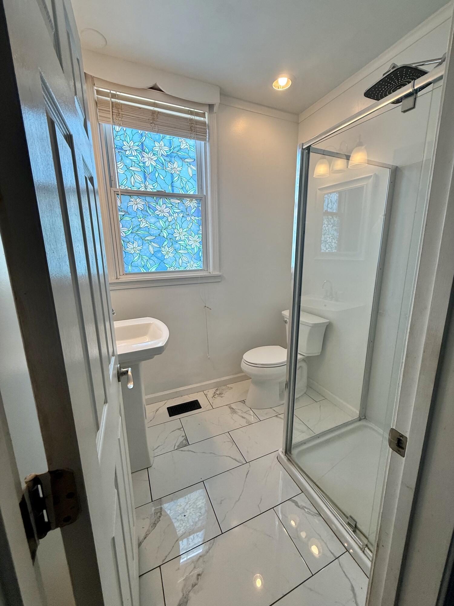 85 Main Street Property Photo 15