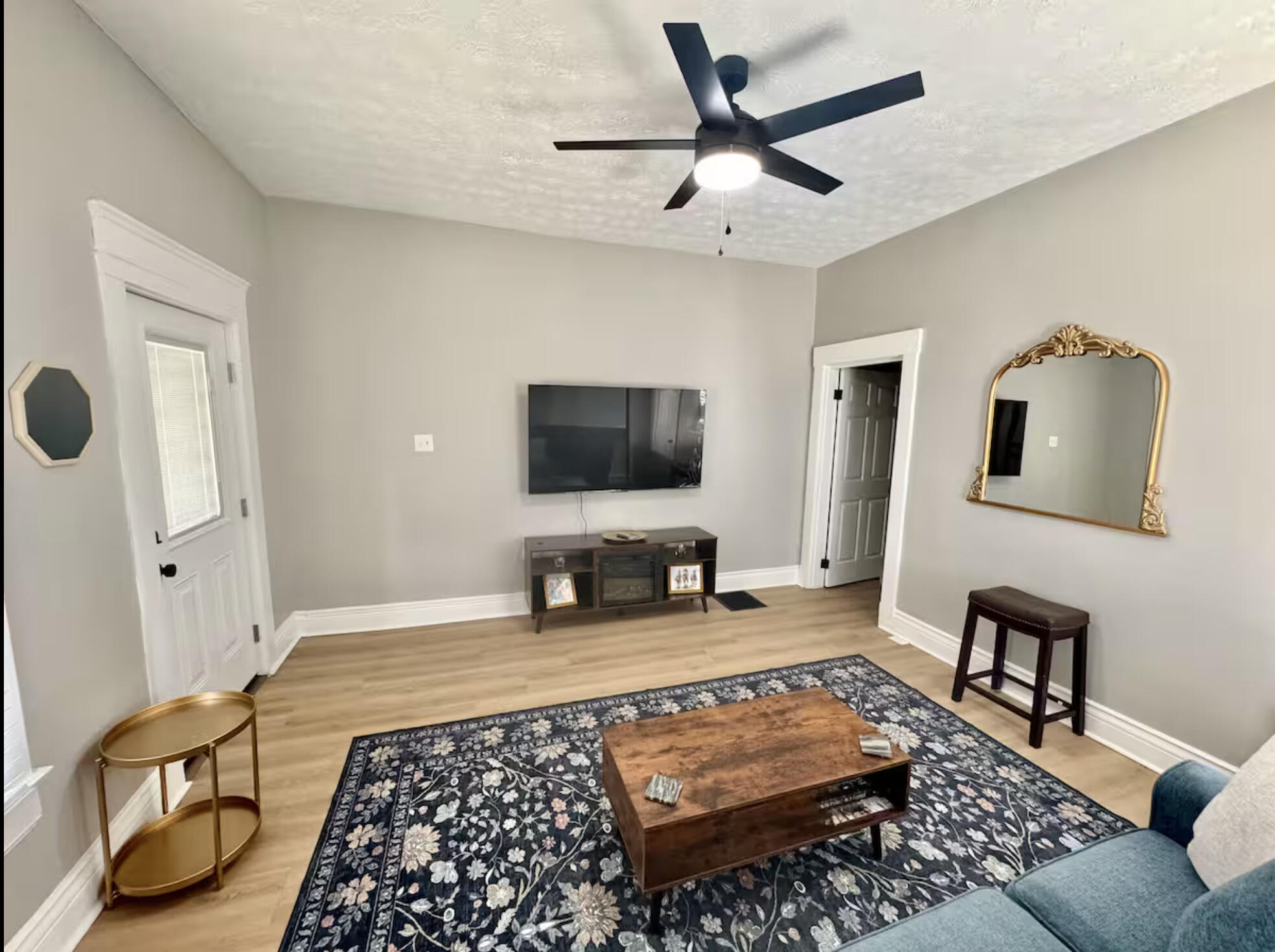 116 S 5th Street Property Photo 2