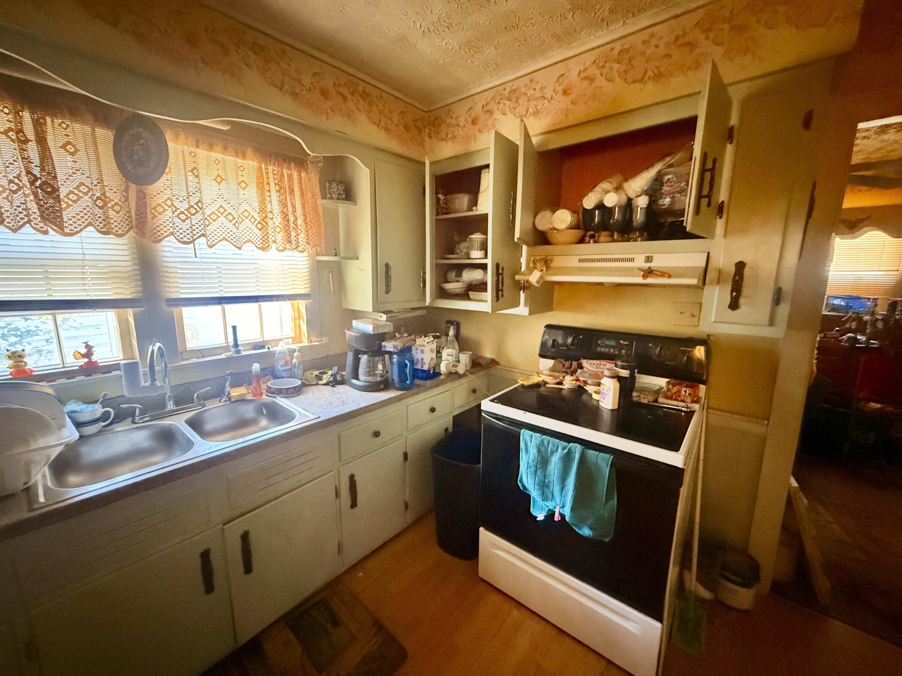 108 Stagg Street Property Photo 11