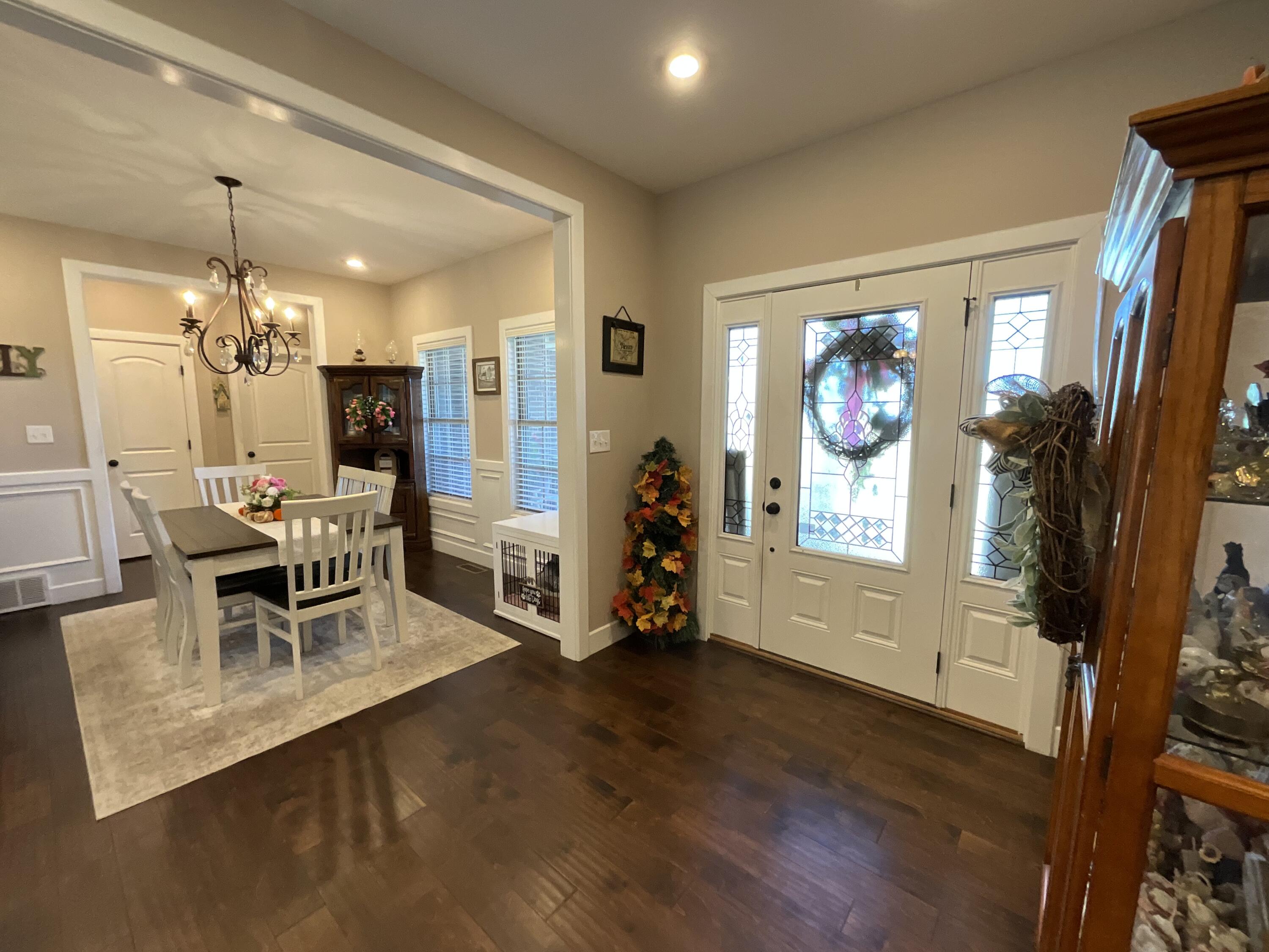 179 Walnut Ridge Drive Property Photo 14