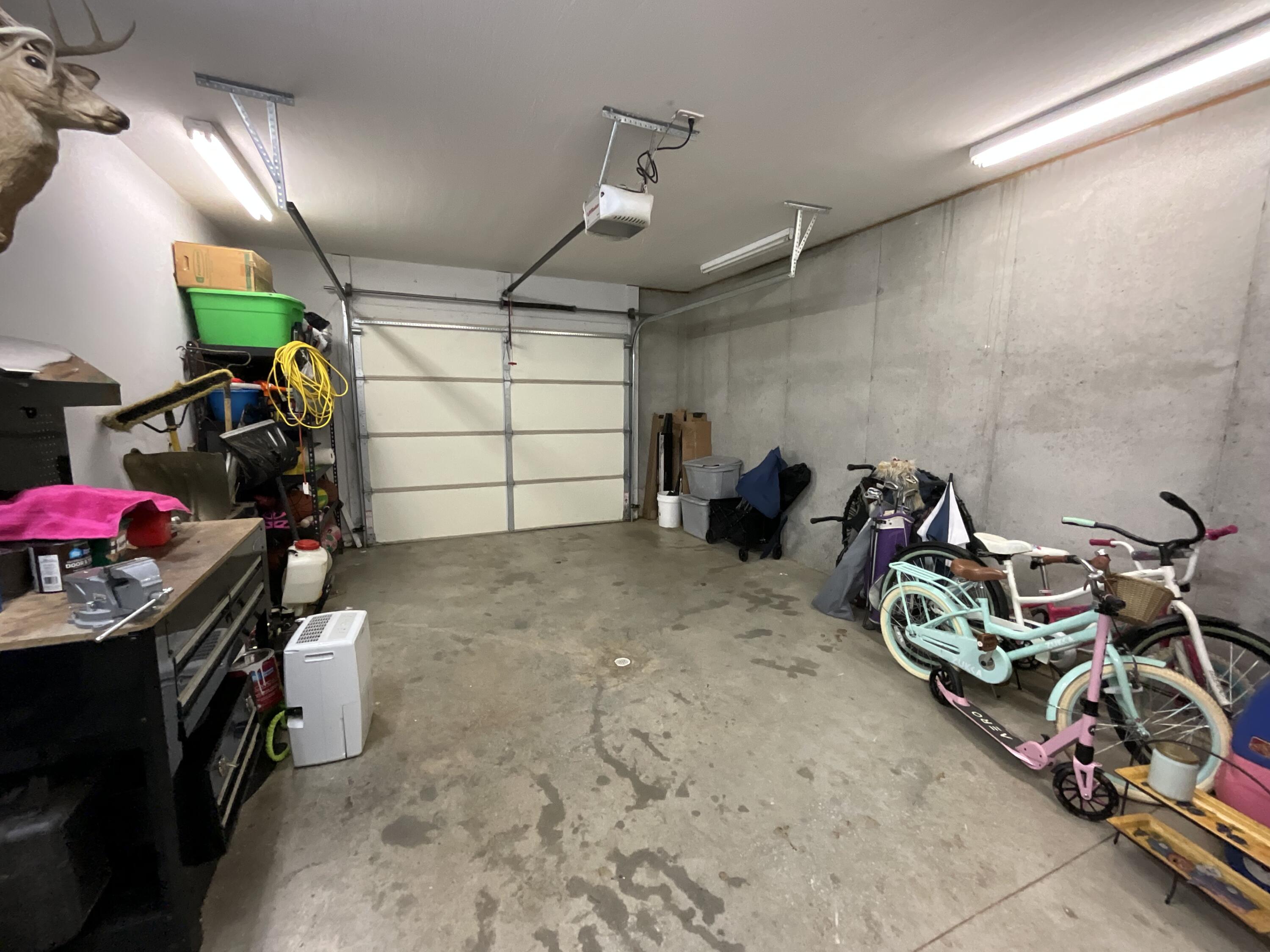179 Walnut Ridge Drive Property Photo 41