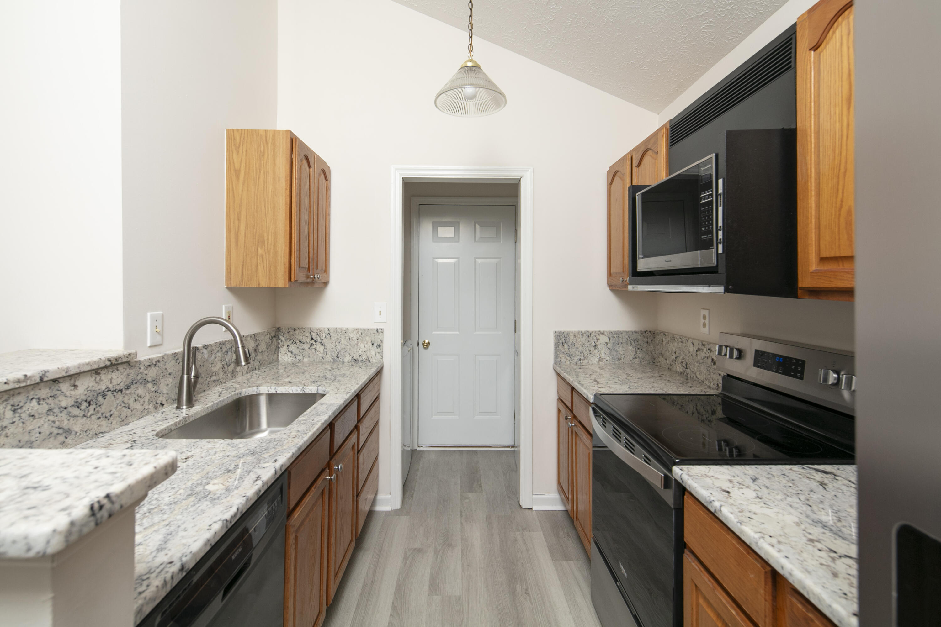 1148 Lantern Creek Court Property Photo 12