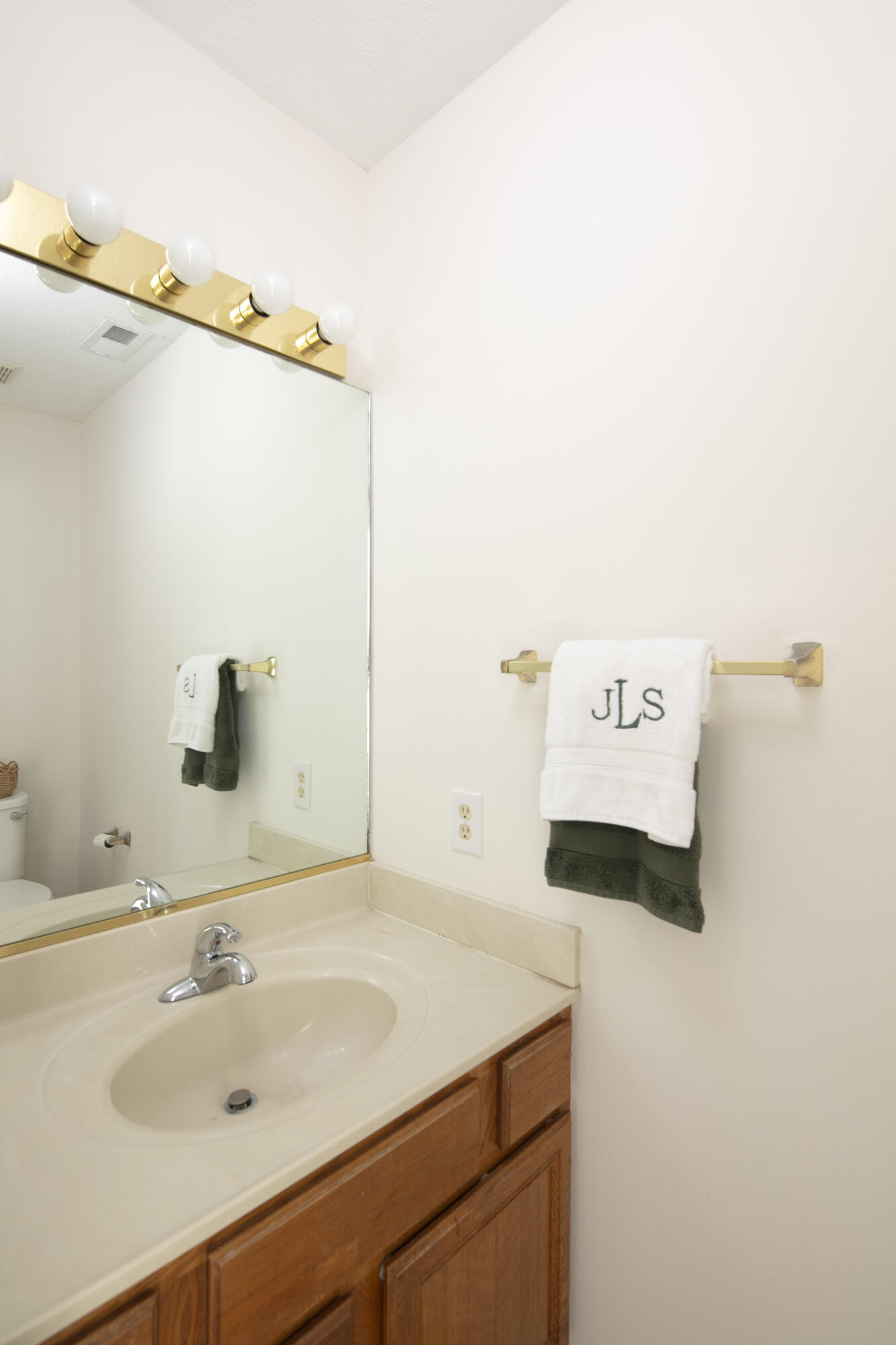 1148 Lantern Creek Court Property Photo 17