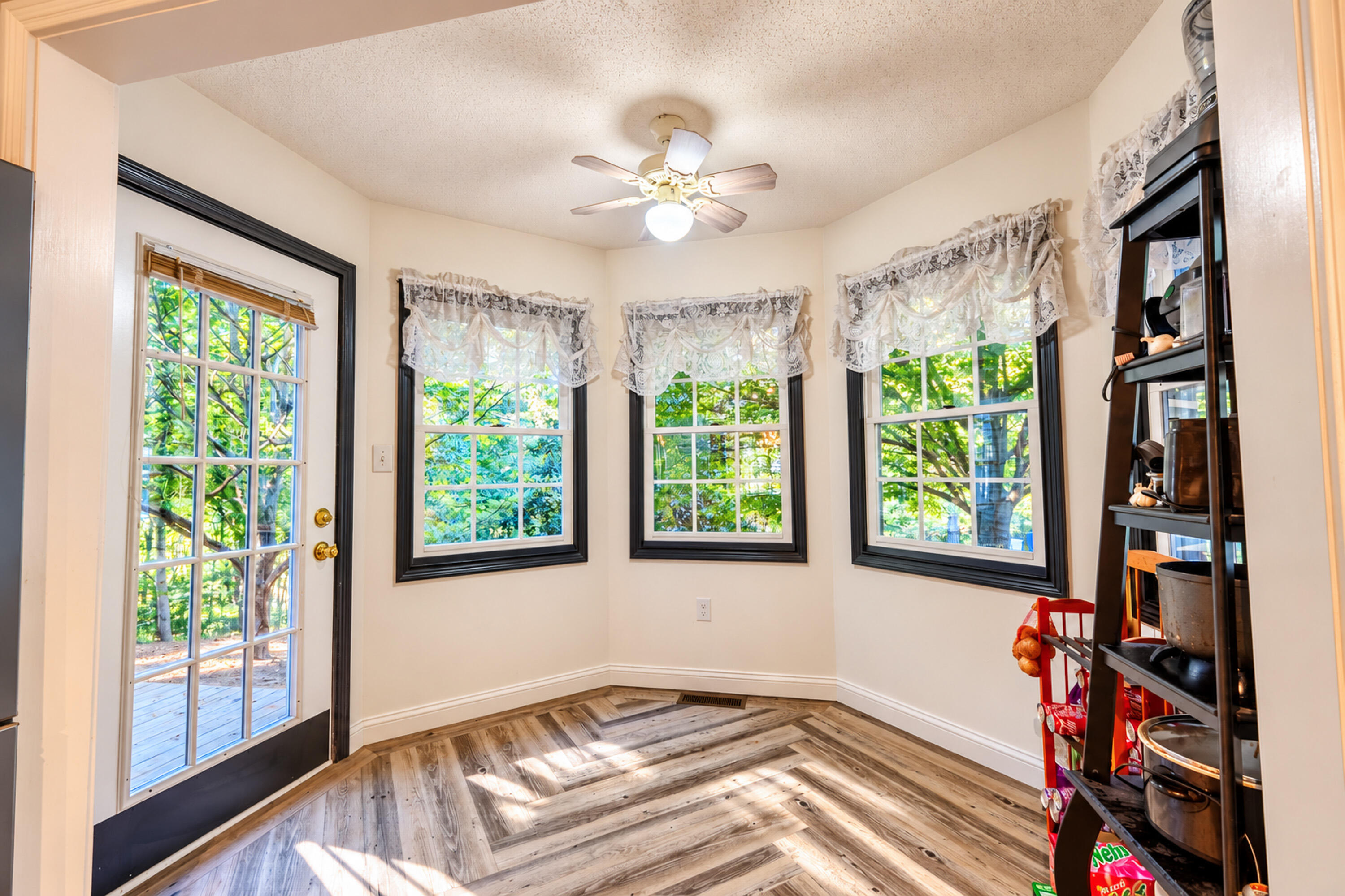 451 Woodside Drive Property Photo 31