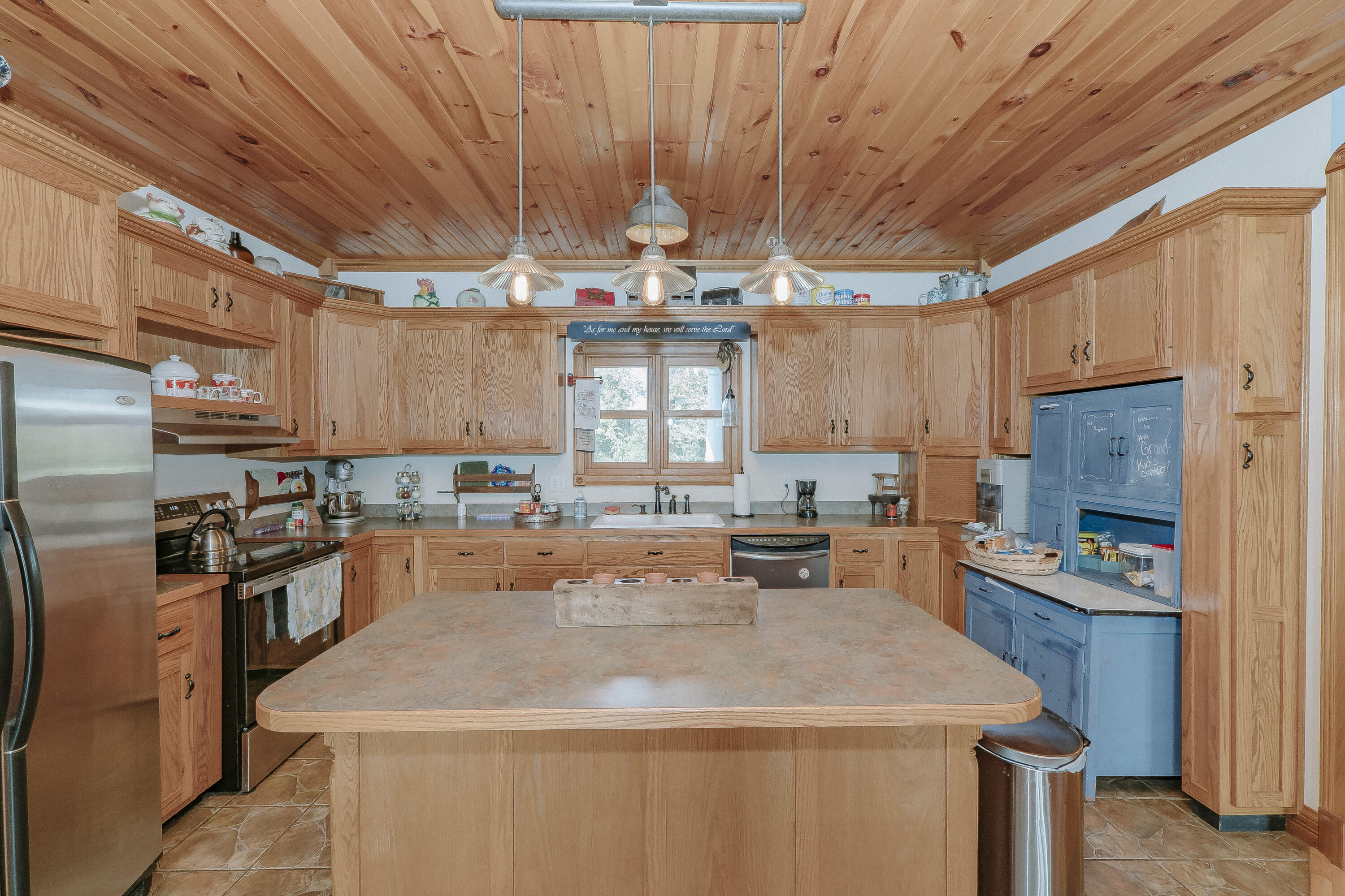 300 Mallard Drive Property Photo 23