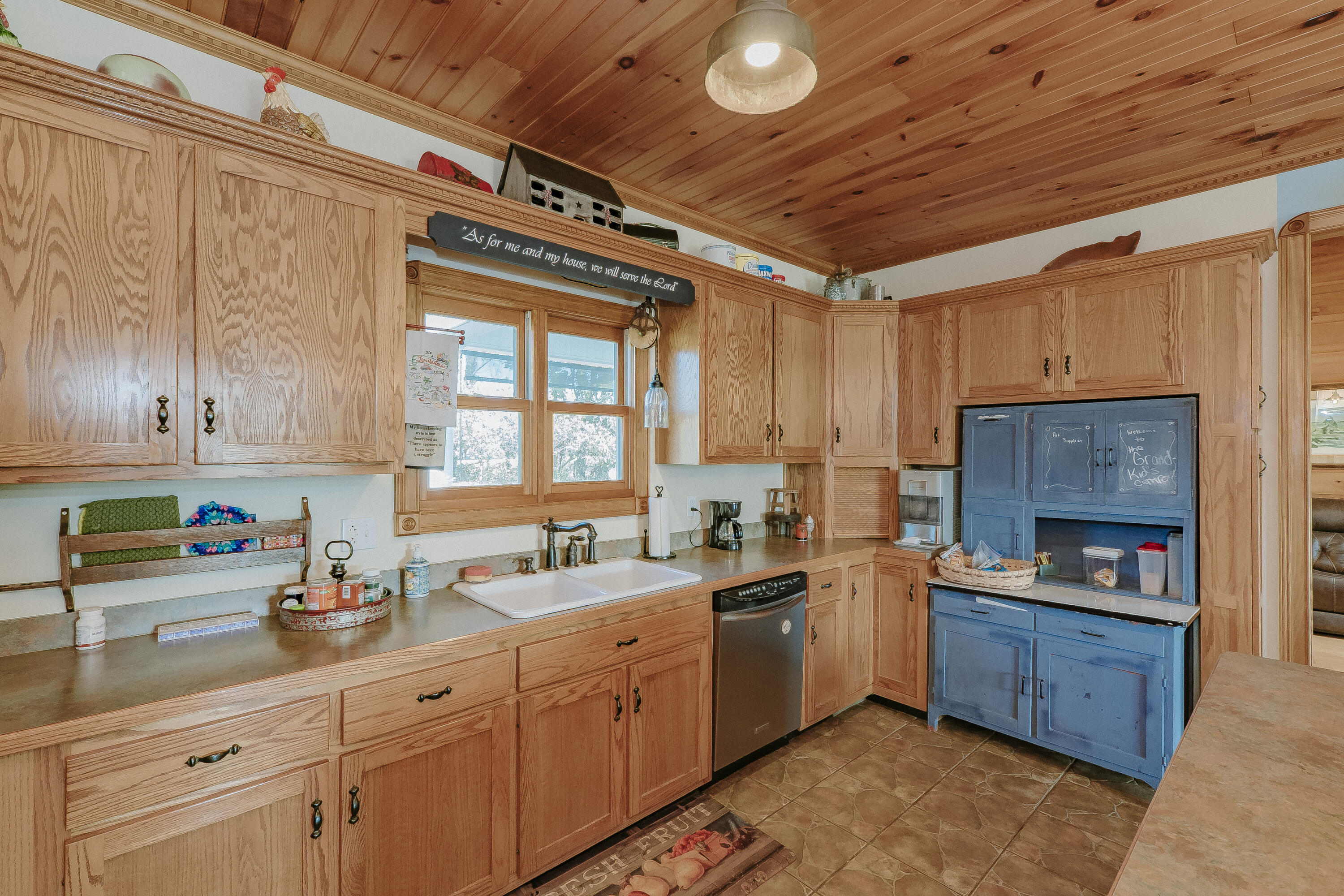 300 Mallard Drive Property Photo 24