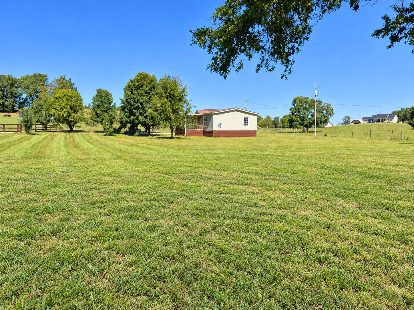 120 Shadow Lane Property Photo 7
