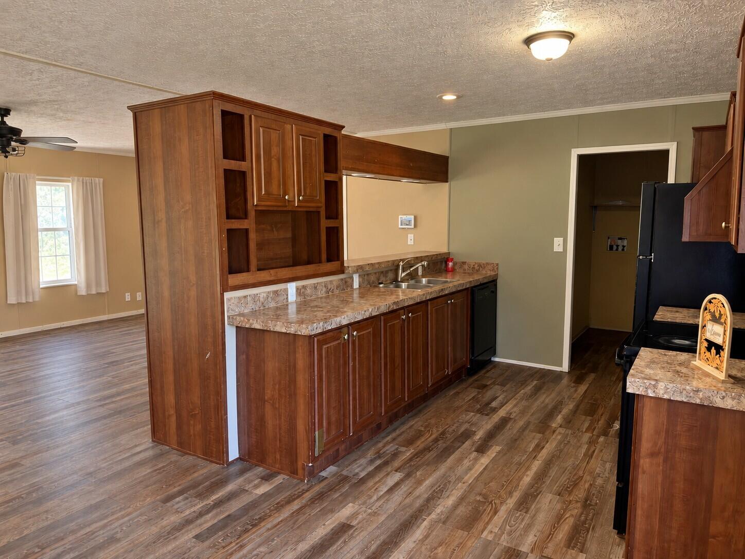 120 Shadow Lane Property Photo 13