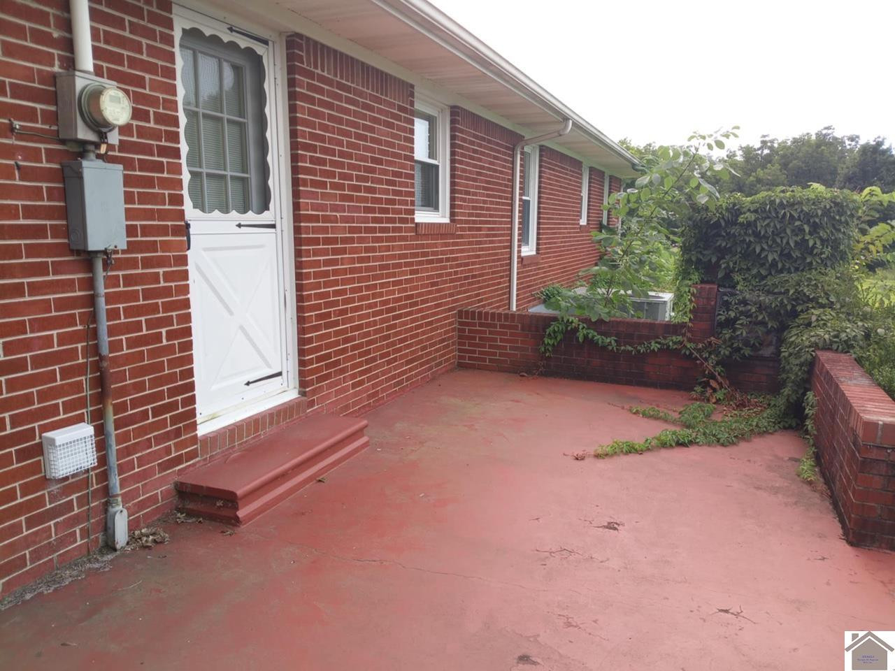 7044 S Us-51 Highway Property Photo 8