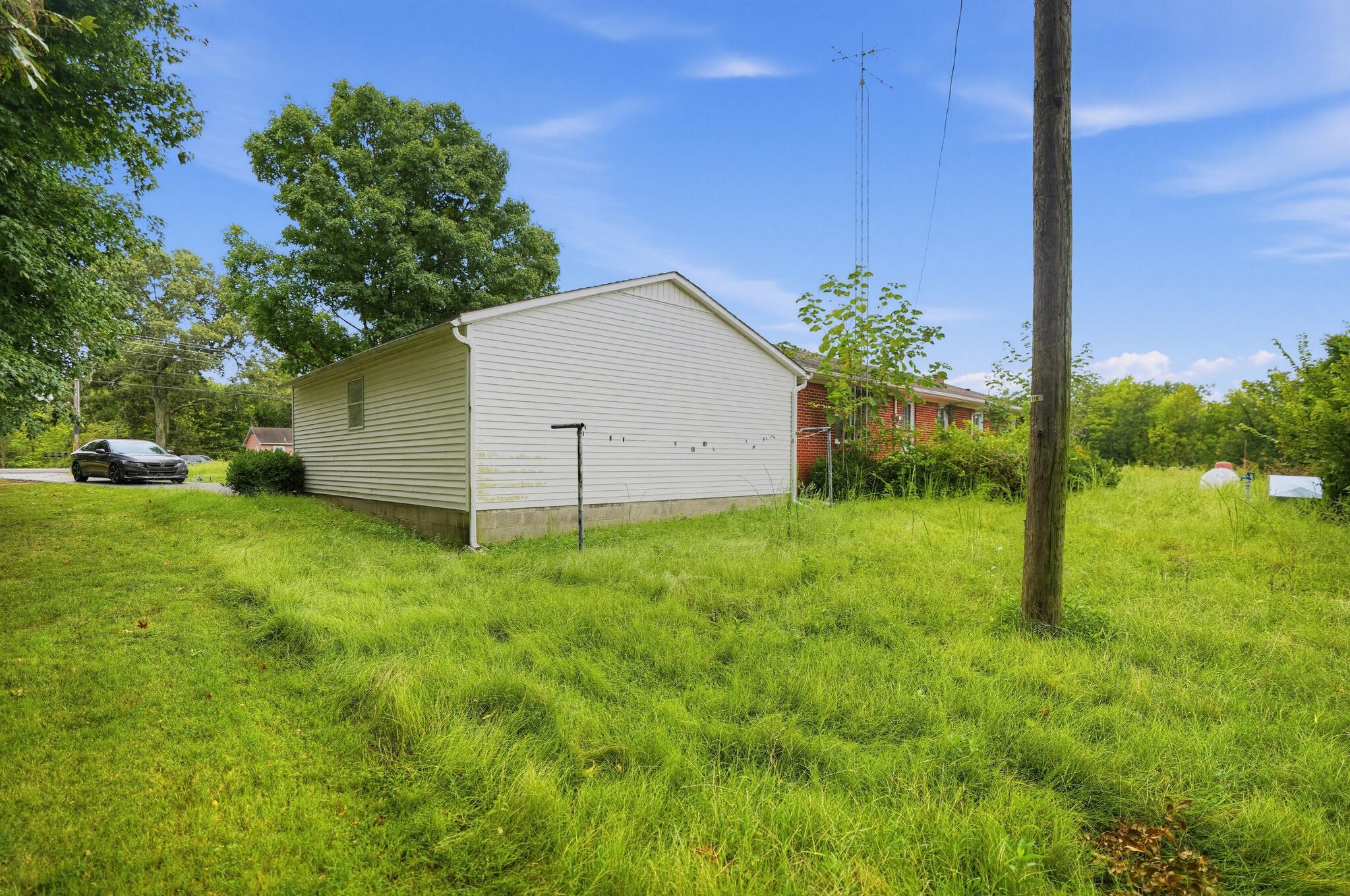 7044 S Us-51 Highway Property Photo 17