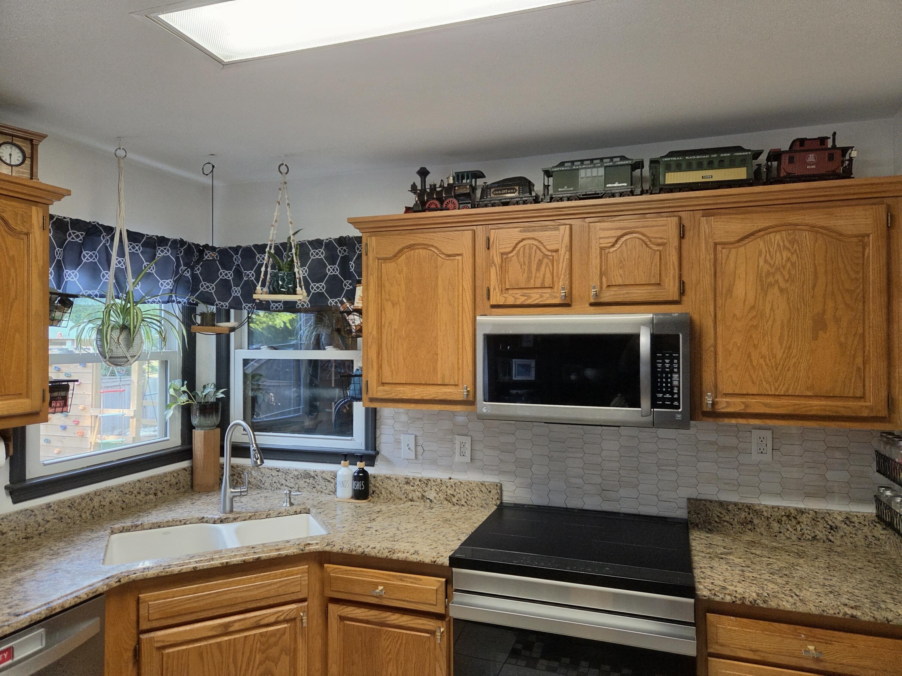804 Palomino Lane Property Photo 9