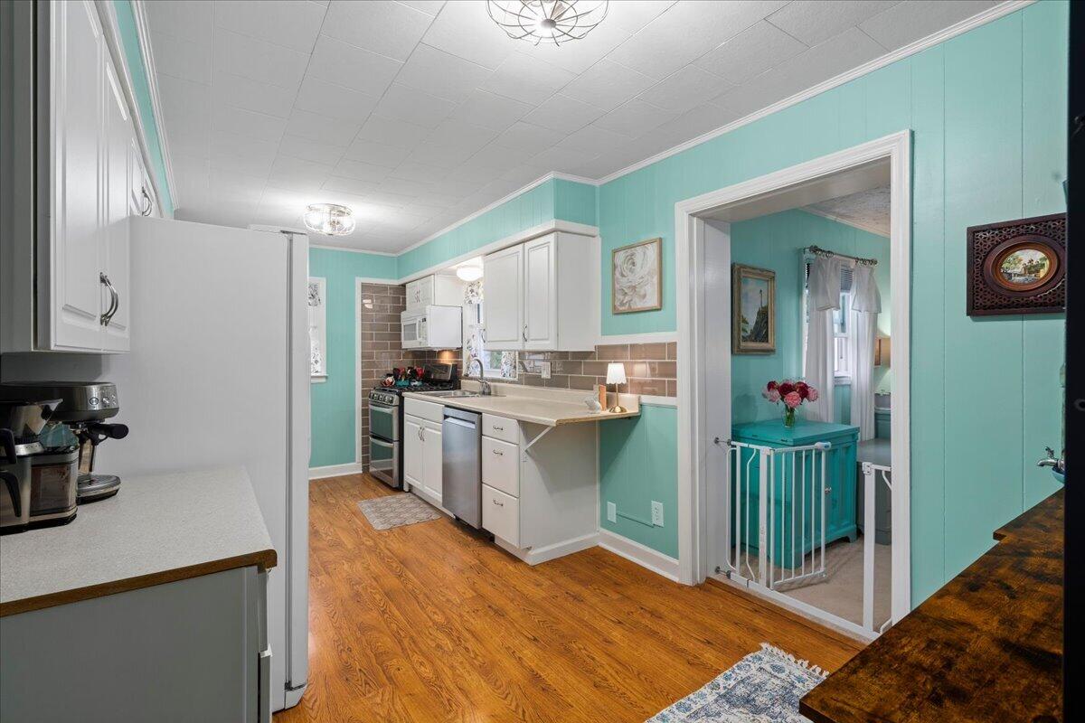 2206 Circle Drive Property Photo 9